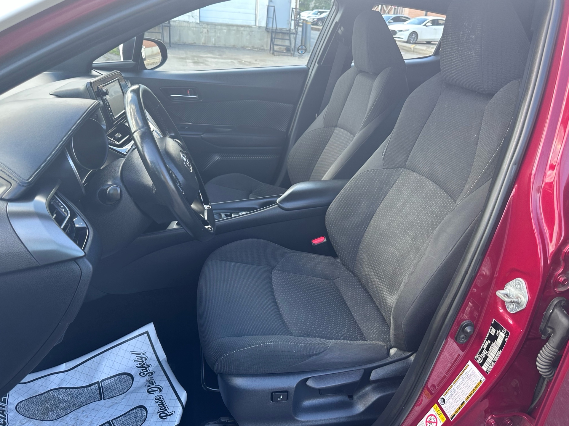 /klautosales/2018-Toyota-C-HR-8718160018211185.jpg