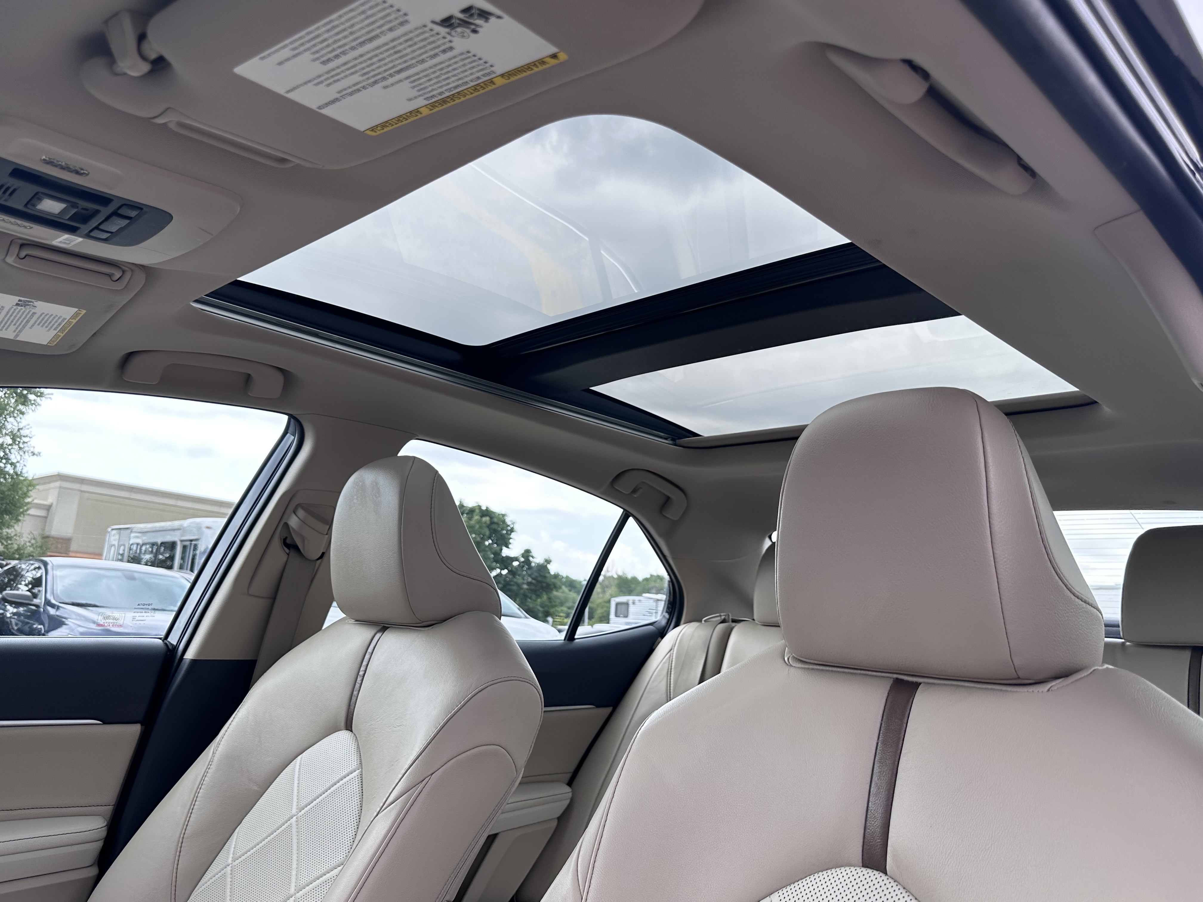/klautosales/2018-Toyota-Camry-730472644975982.jpg