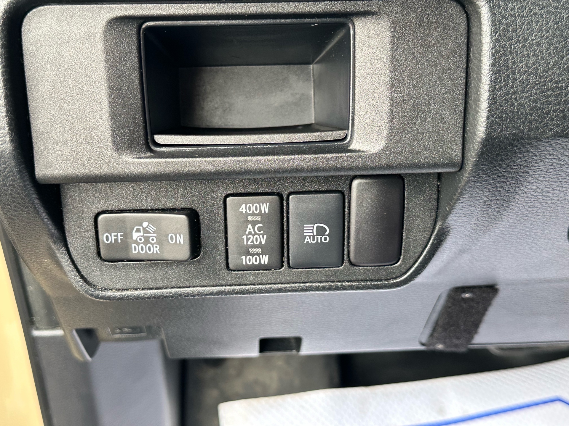 /klautosales/2018-Toyota-Tacoma-1214728643577736.jpg