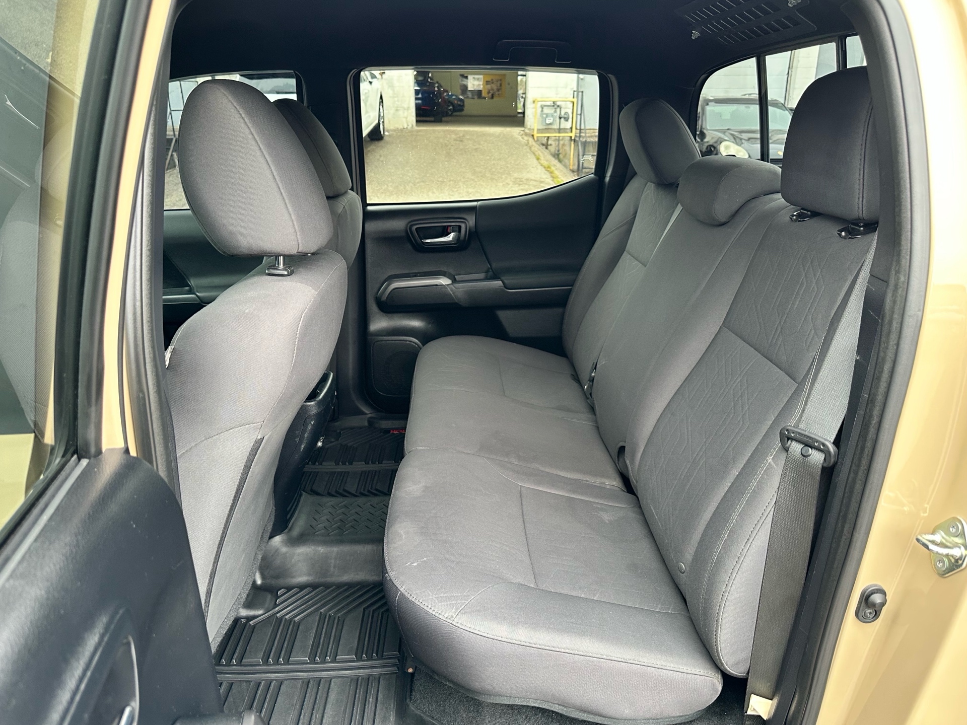 /klautosales/2018-Toyota-Tacoma-1370756316283821.jpg