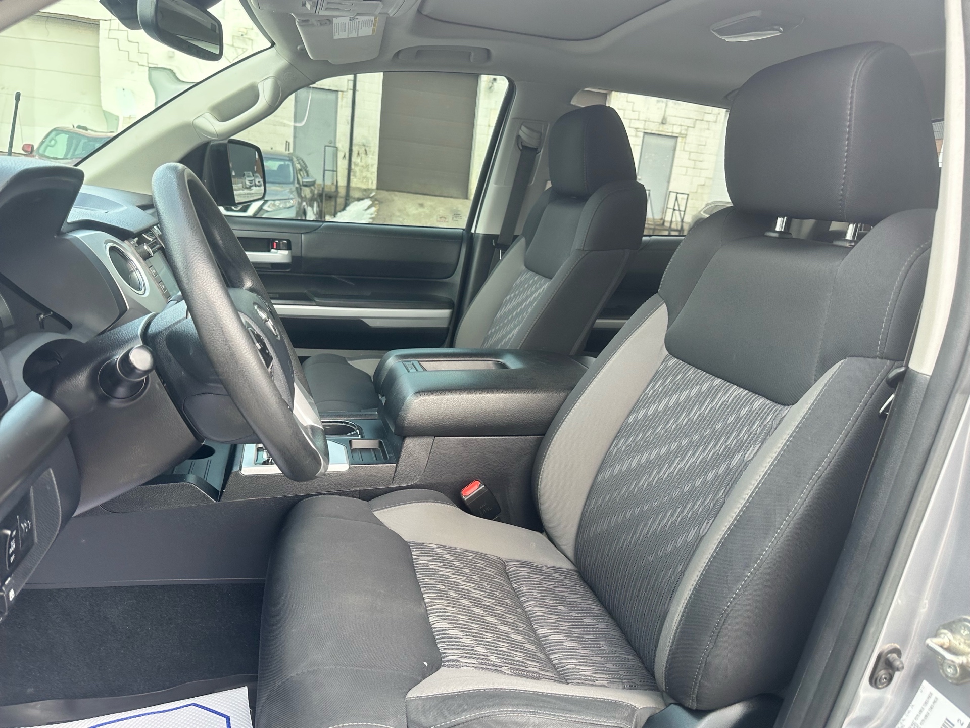 /klautosales/2018-Toyota-Tundra-8826688862202368.jpg