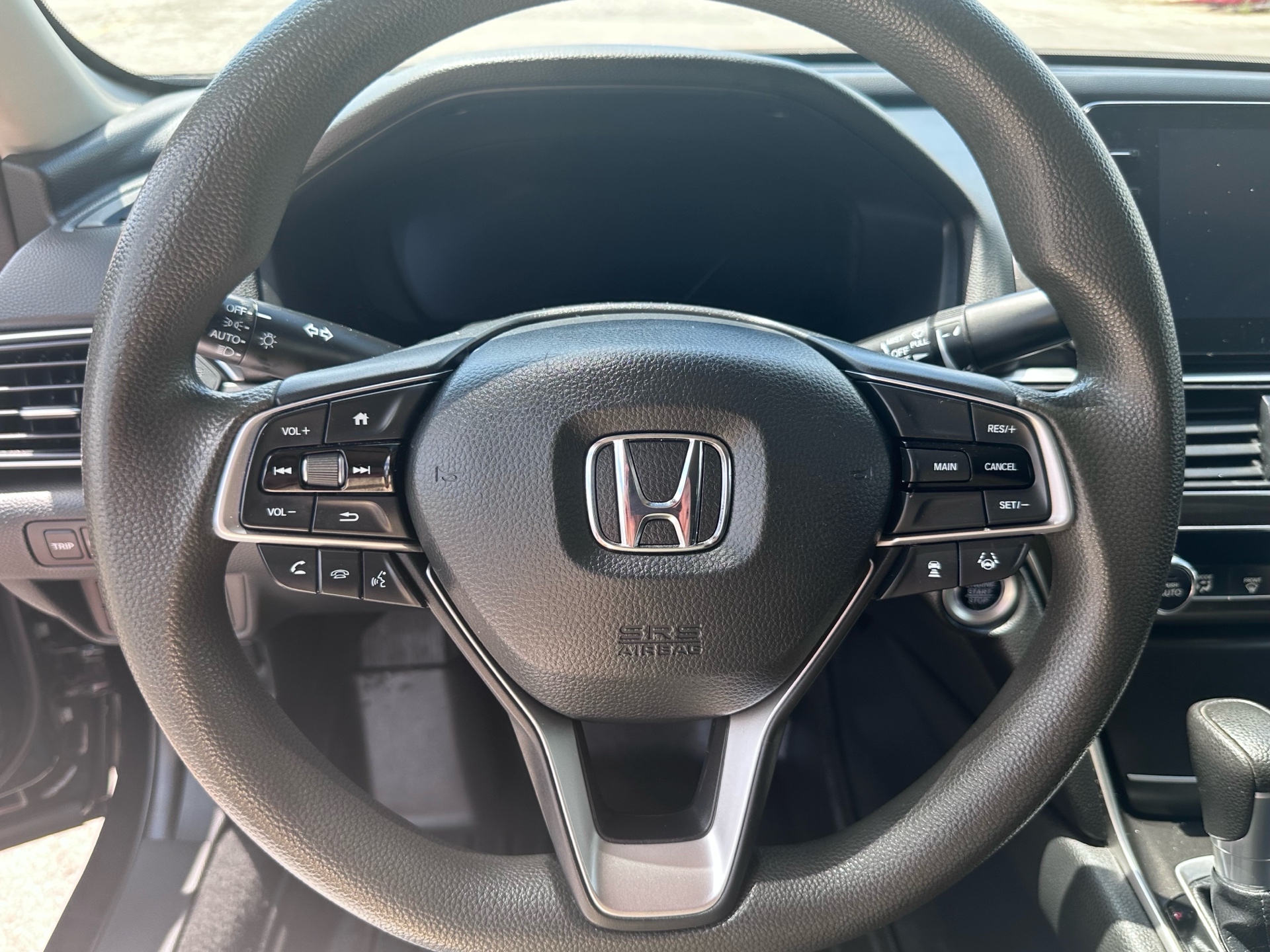 /klautosales/2019-Honda-Accord-027980361852506075.jpg