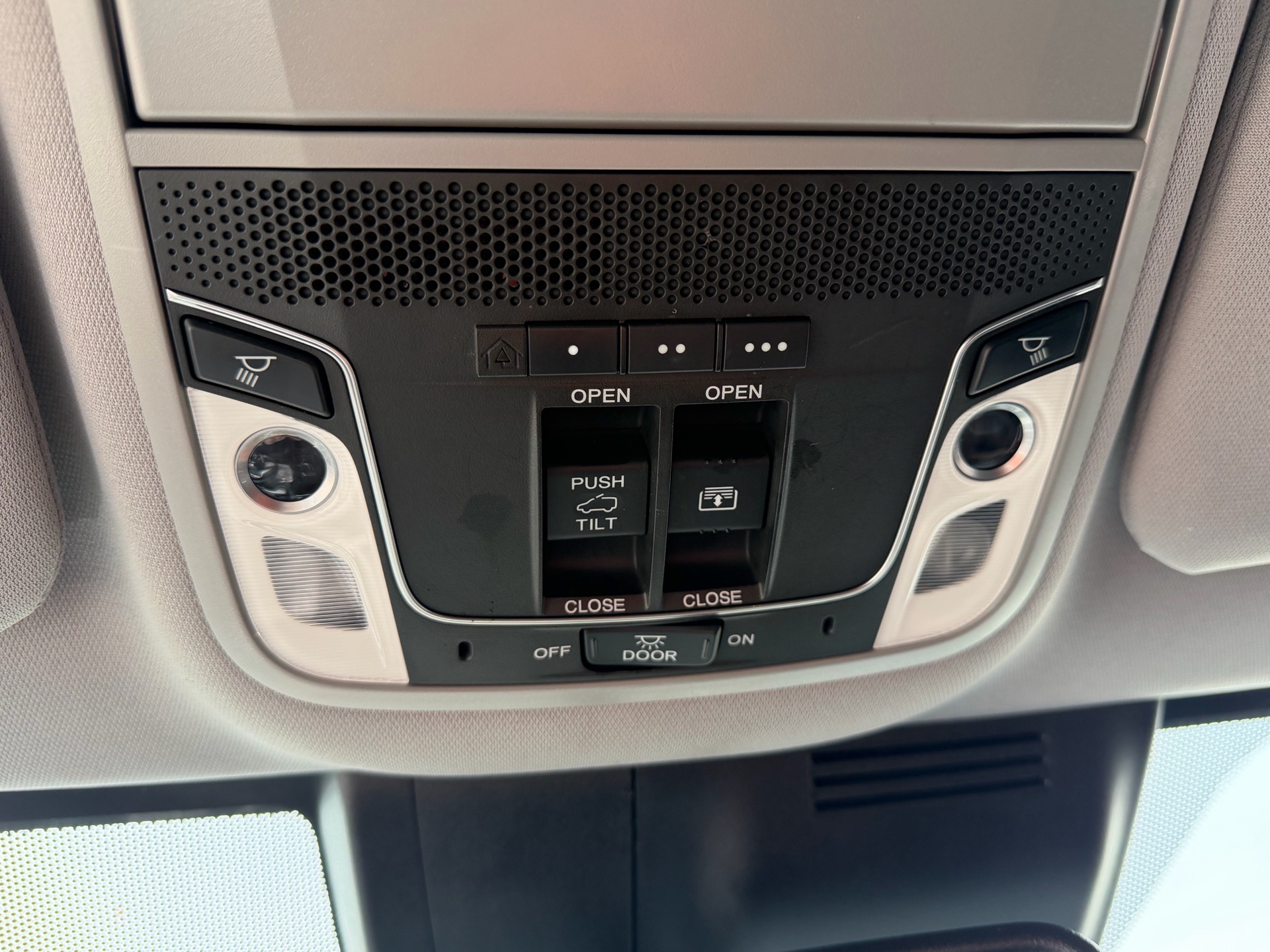 /klautosales/2019-Honda-CR-V-27978027073403644.jpg