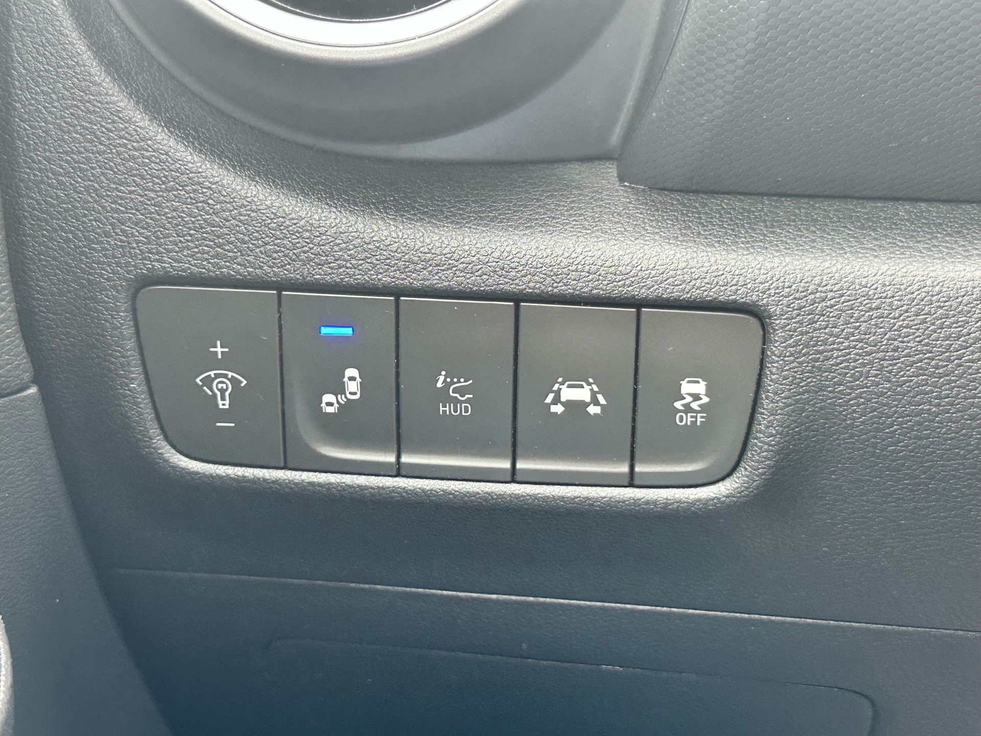 /klautosales/2019-Hyundai-Kona-24528649346200448.jpg