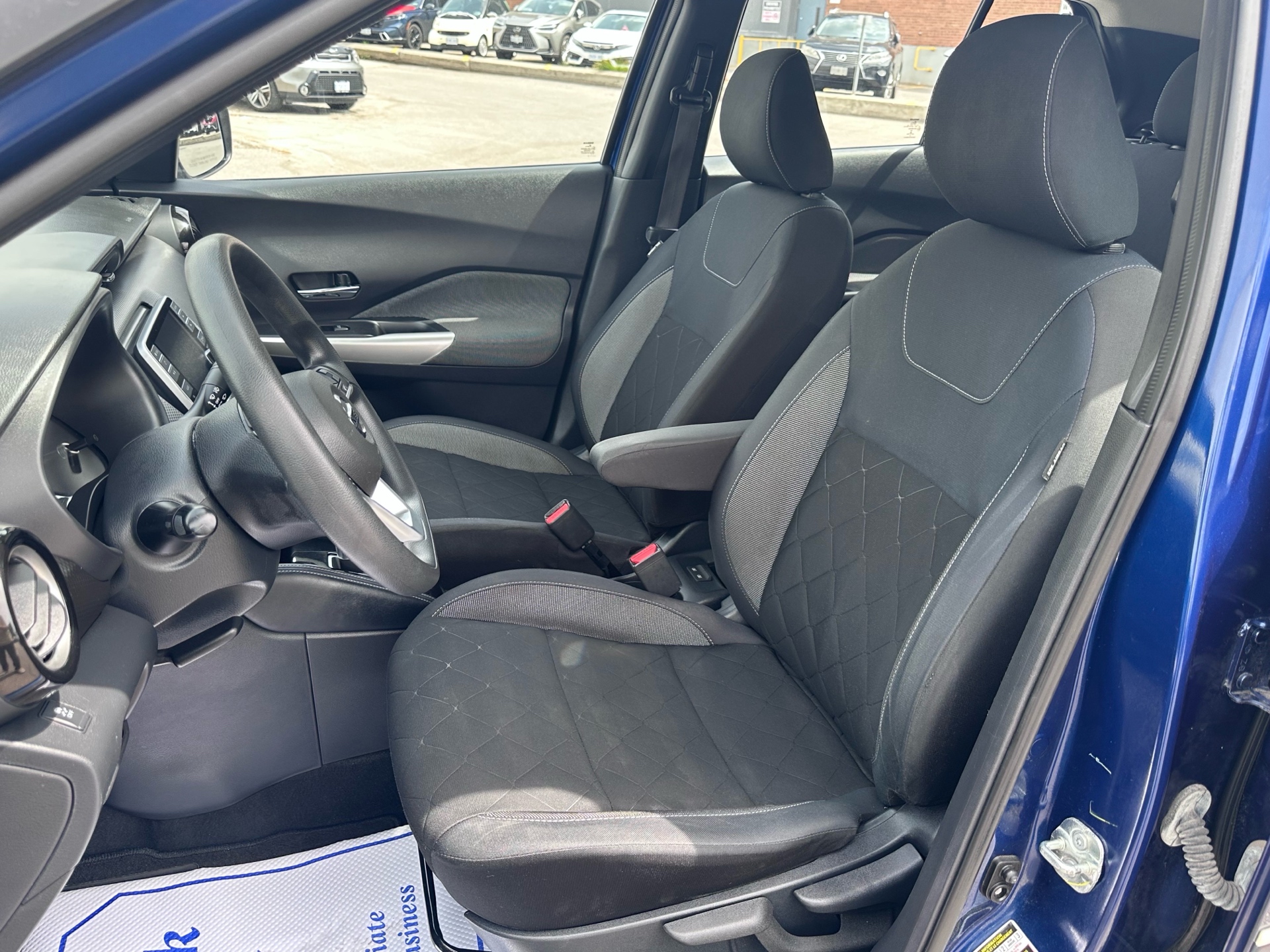 /klautosales/2019-Nissan-Kicks-3849547667223854.jpg
