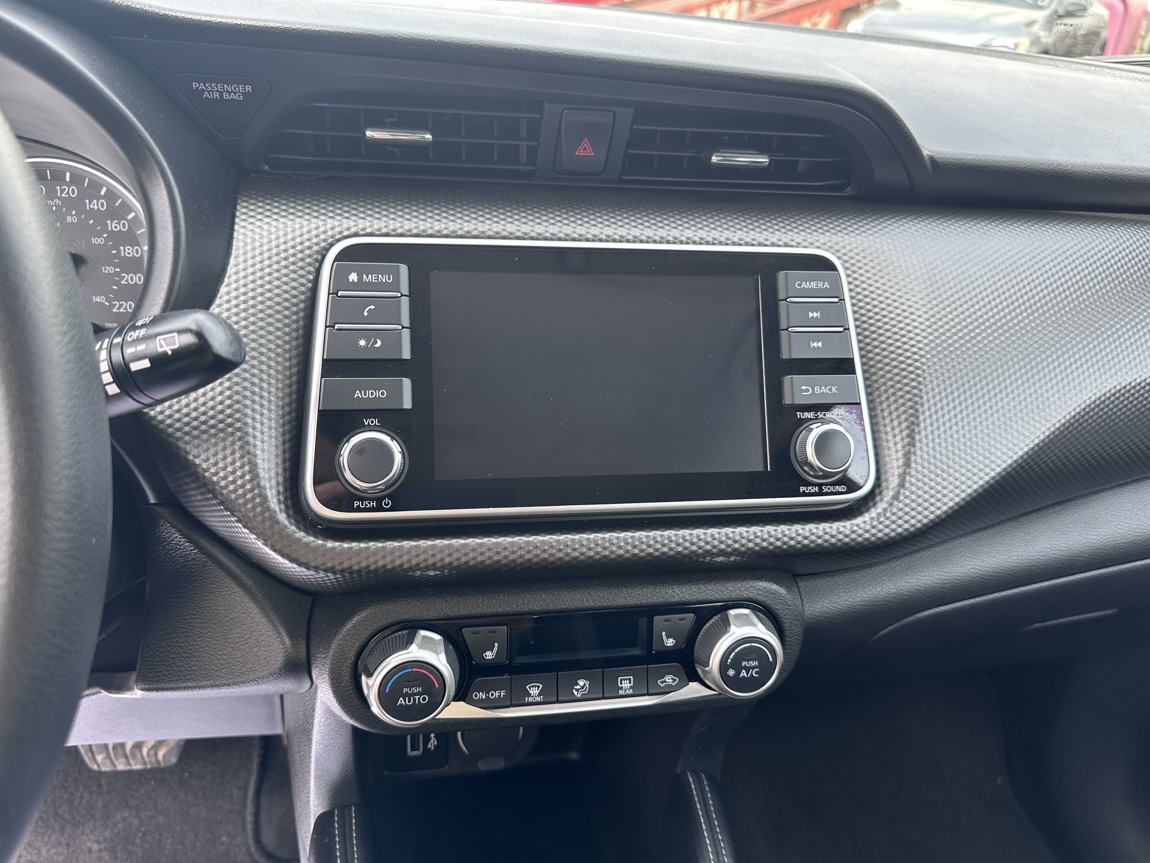 /klautosales/2019-Nissan-Kicks-40575871110966055.jpg