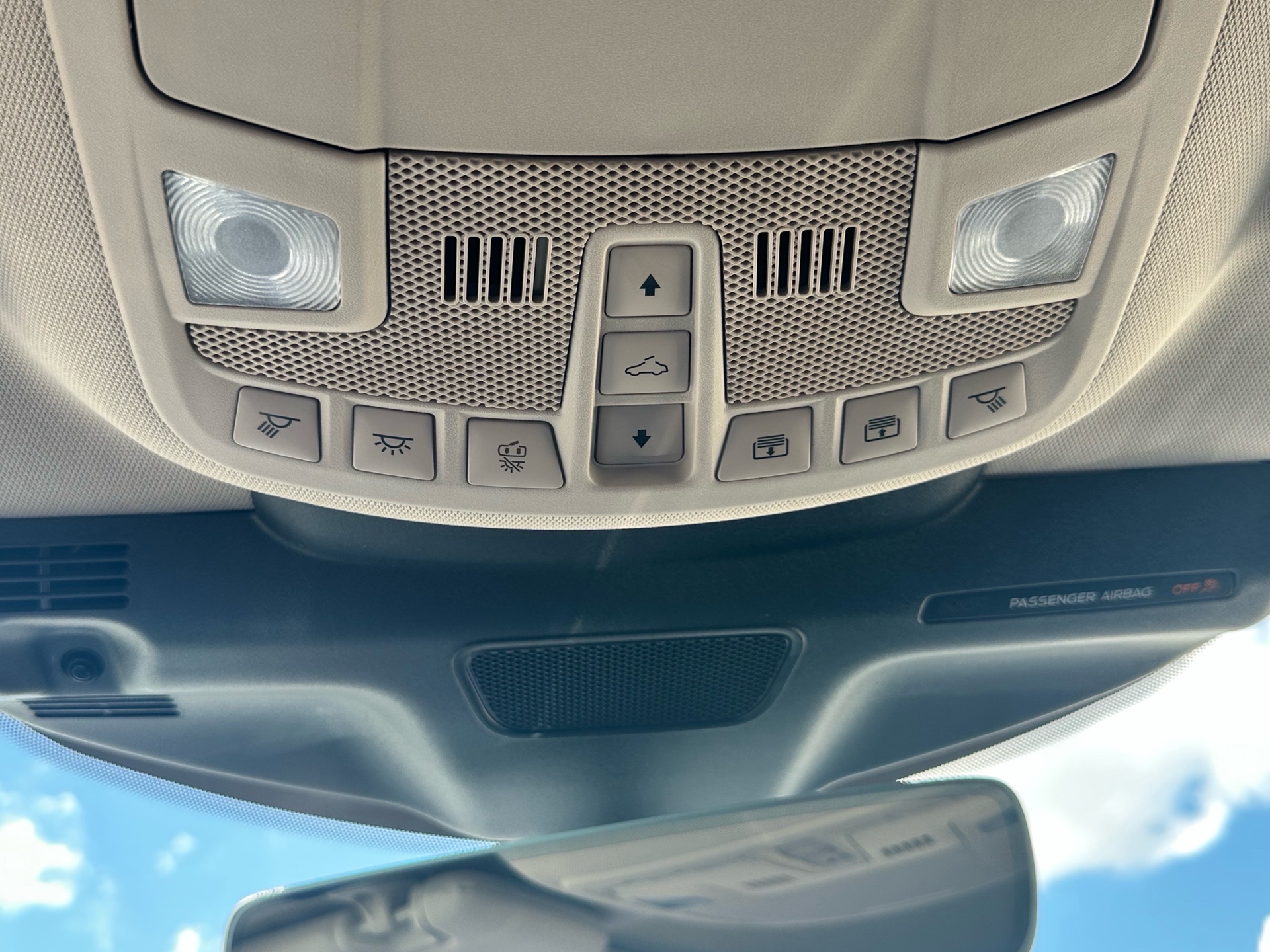 /klautosales/2022-Lincoln-Nautilus-5551702687904254.jpg