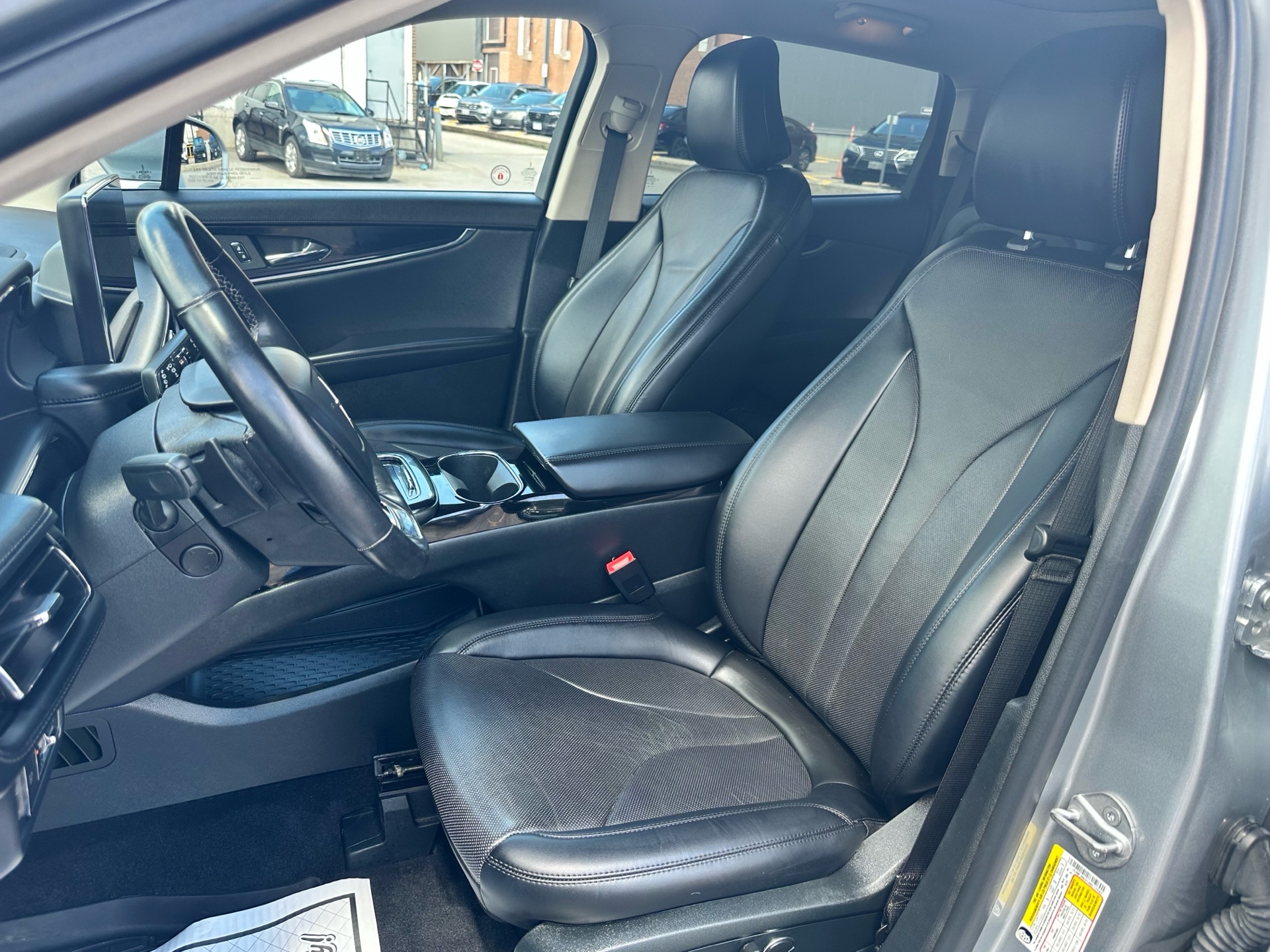/klautosales/2022-Lincoln-Nautilus-6192405162286816.jpg