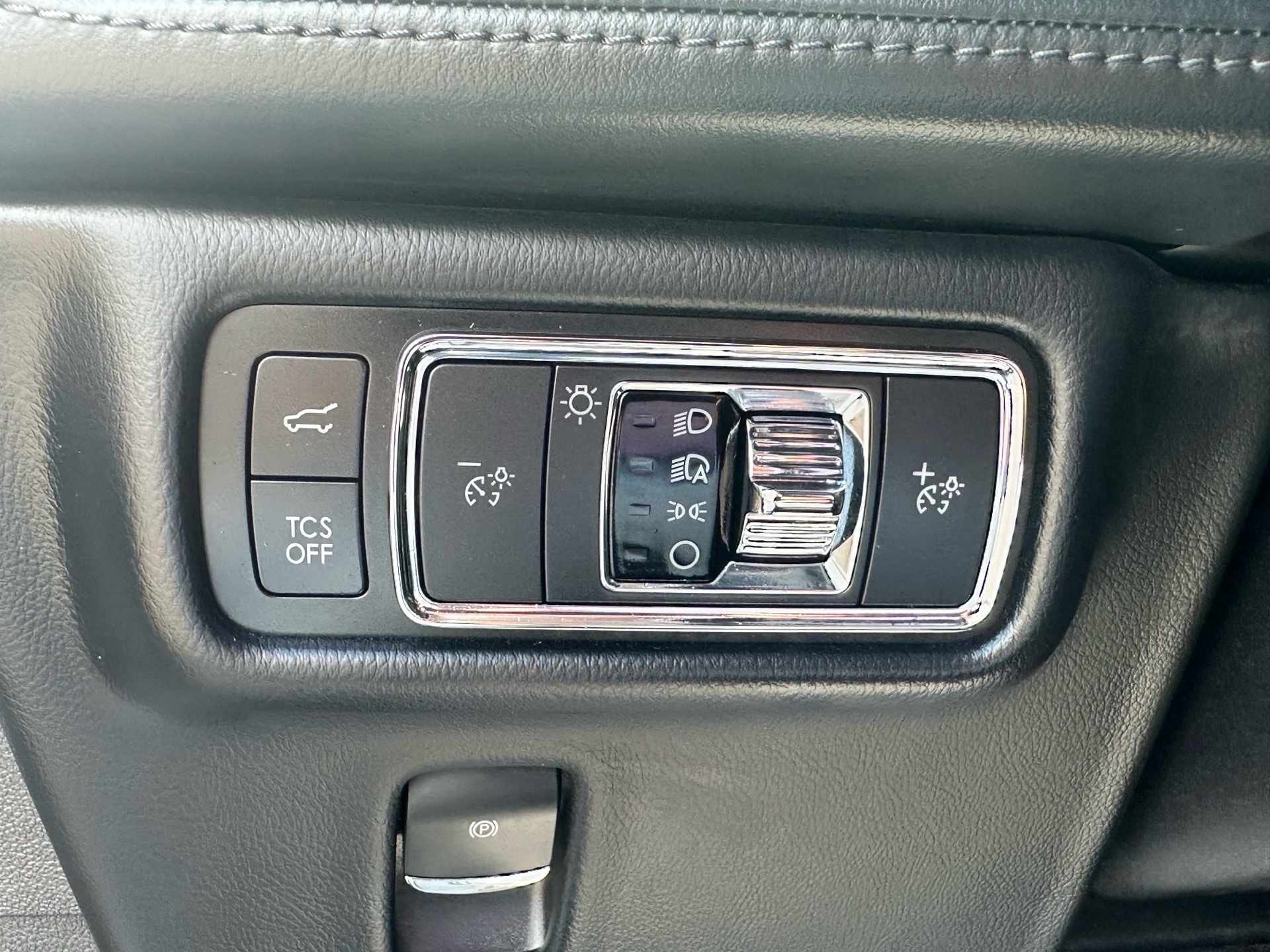 /klautosales/2022-Lincoln-Nautilus-8725733874547976.jpg