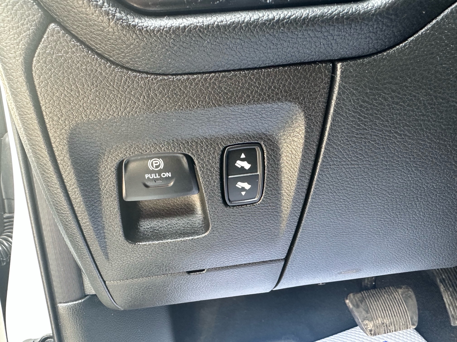 /klautosales/2022-Ram-1500-929315078792986.jpg