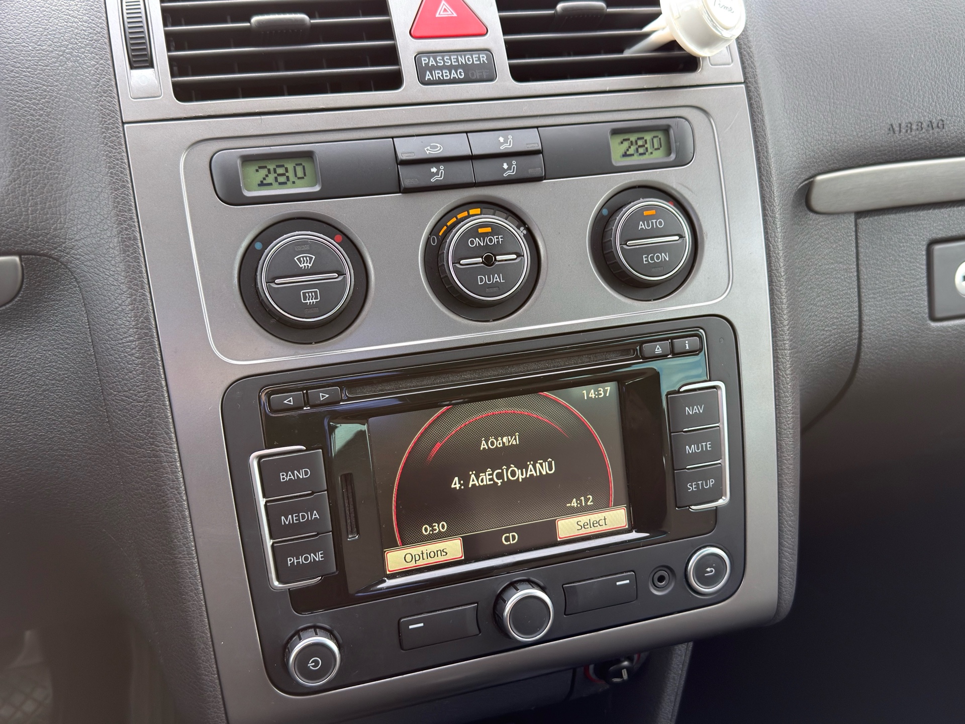 Vehicle photo 8