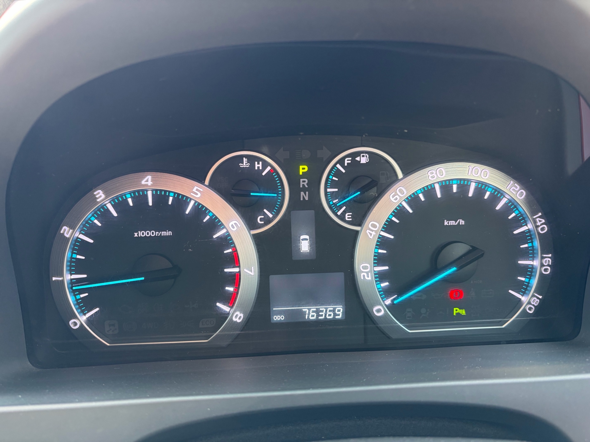 Vehicle photo 10