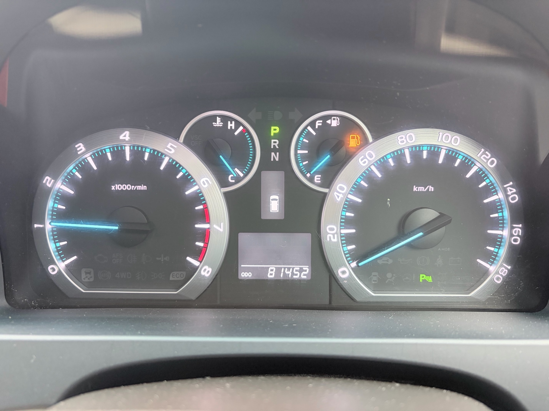 Vehicle photo 10