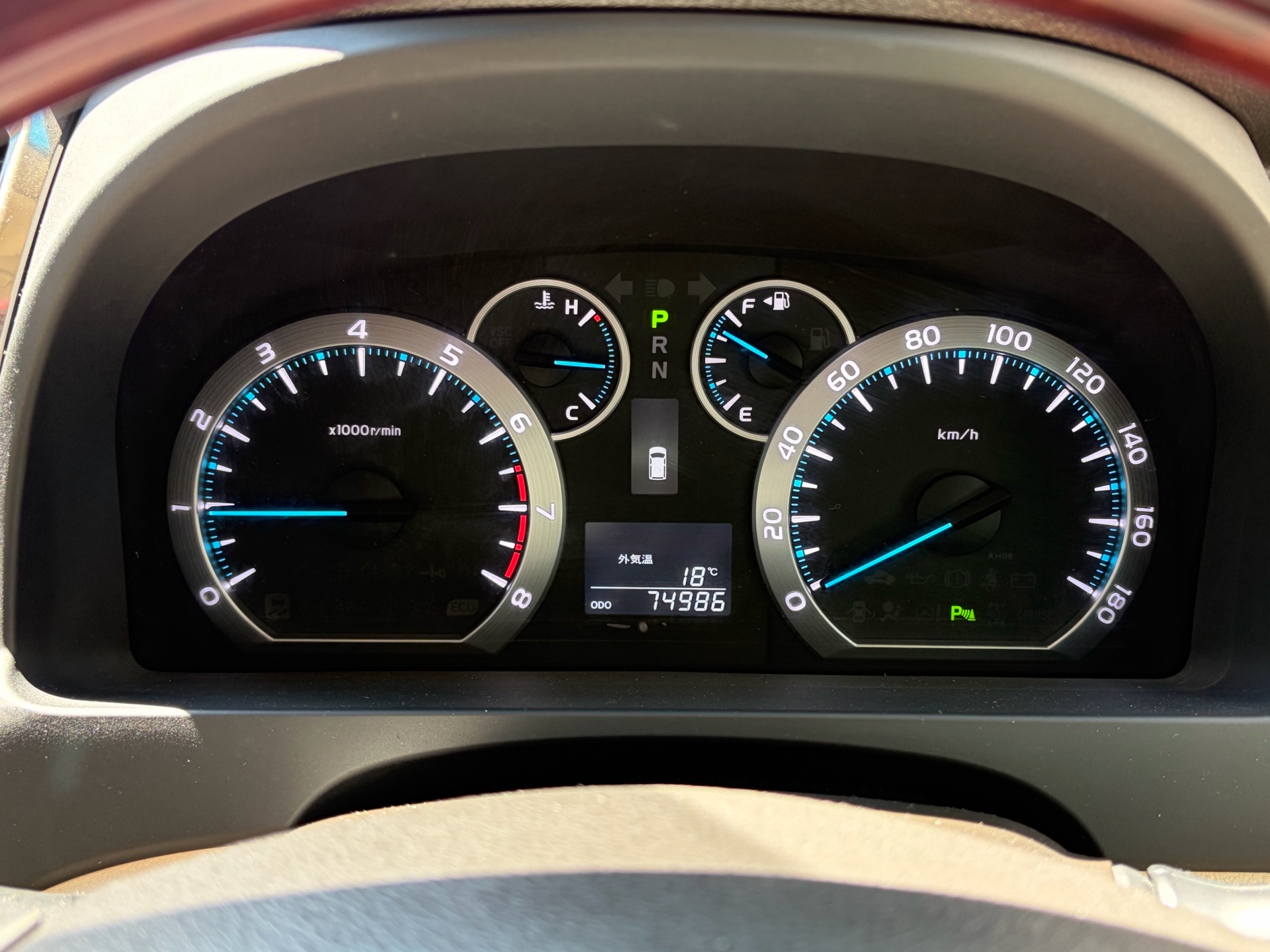 Vehicle photo 7