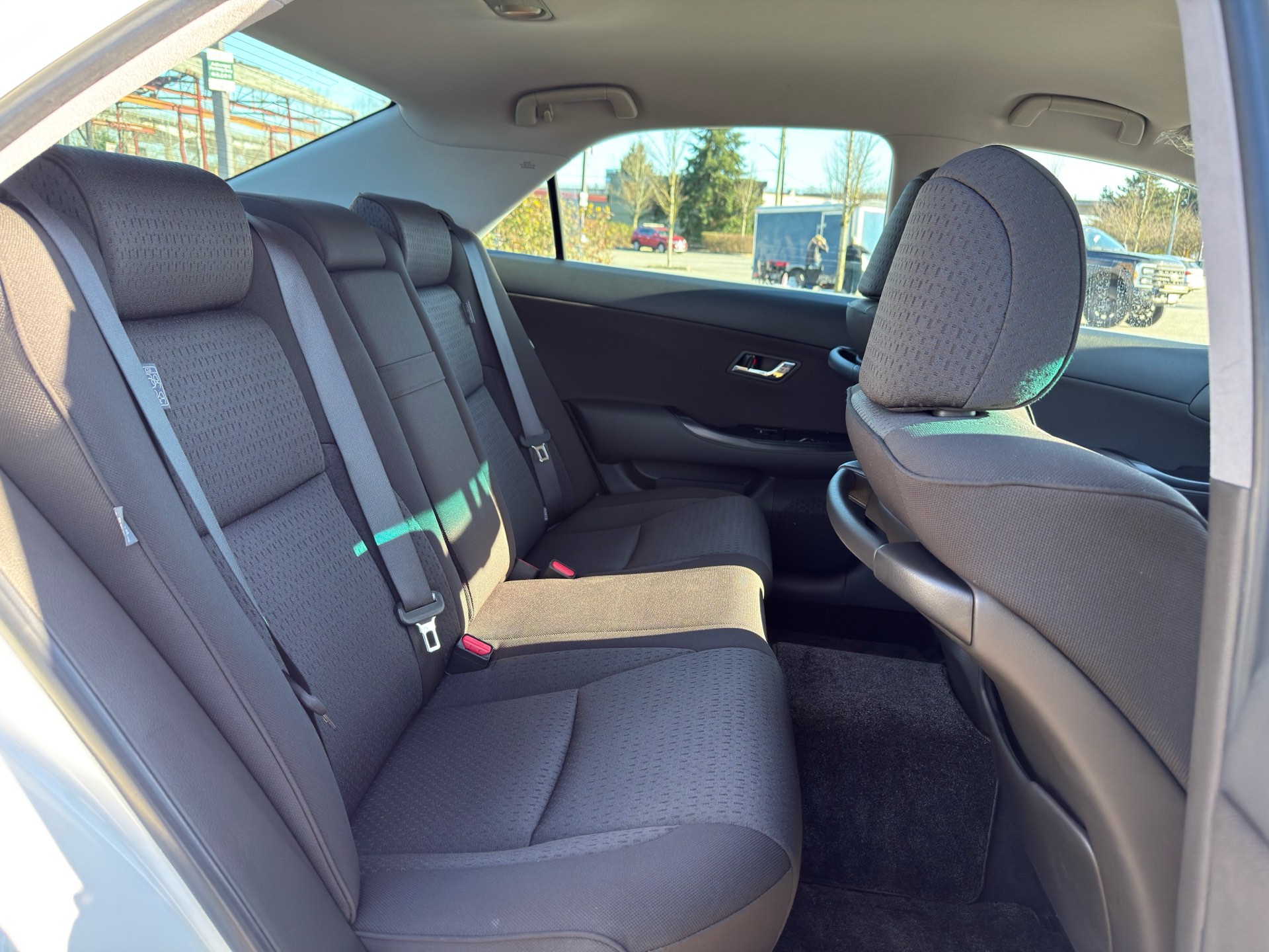 Vehicle photo 15