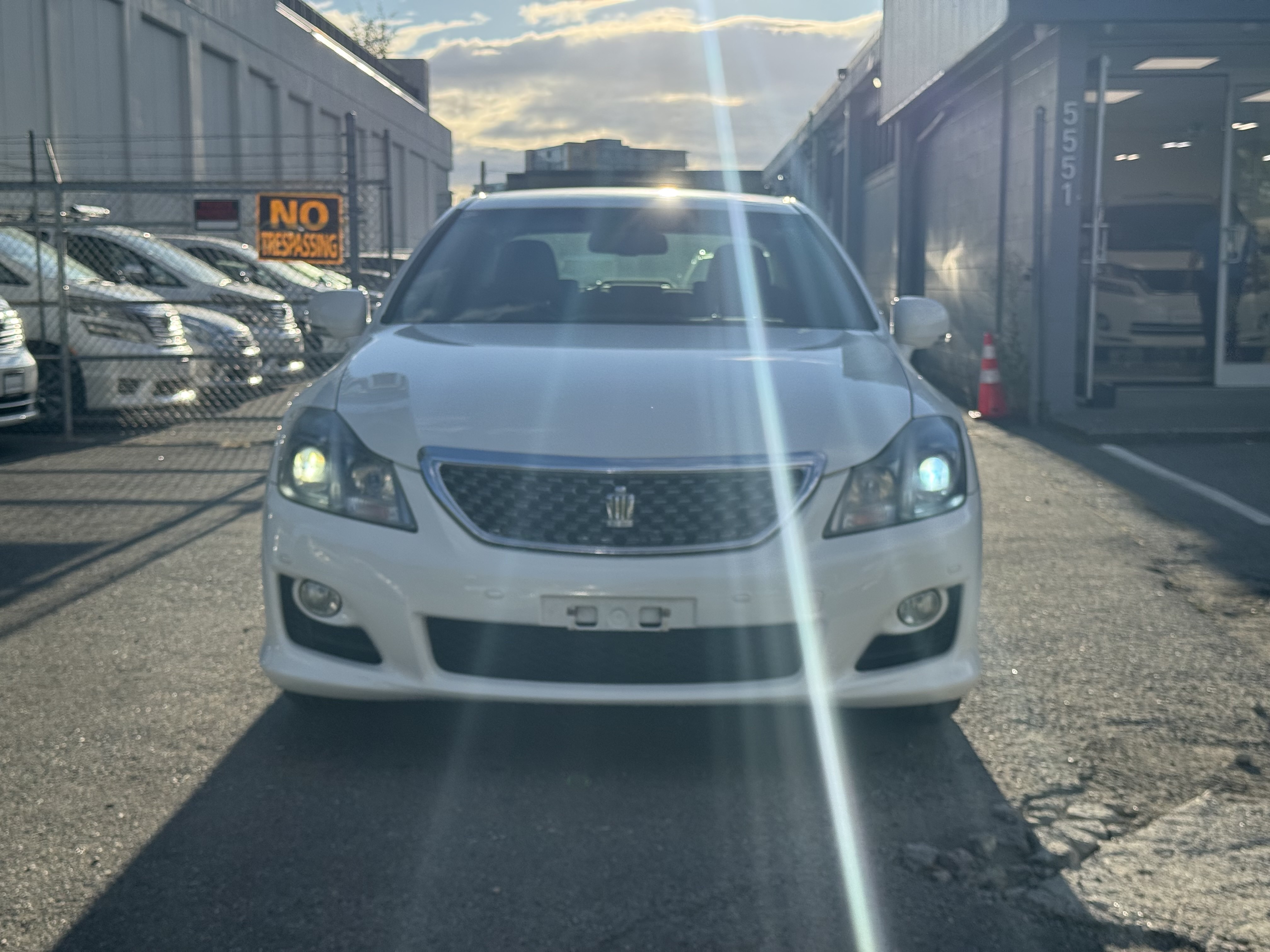 Vehicle photo 3