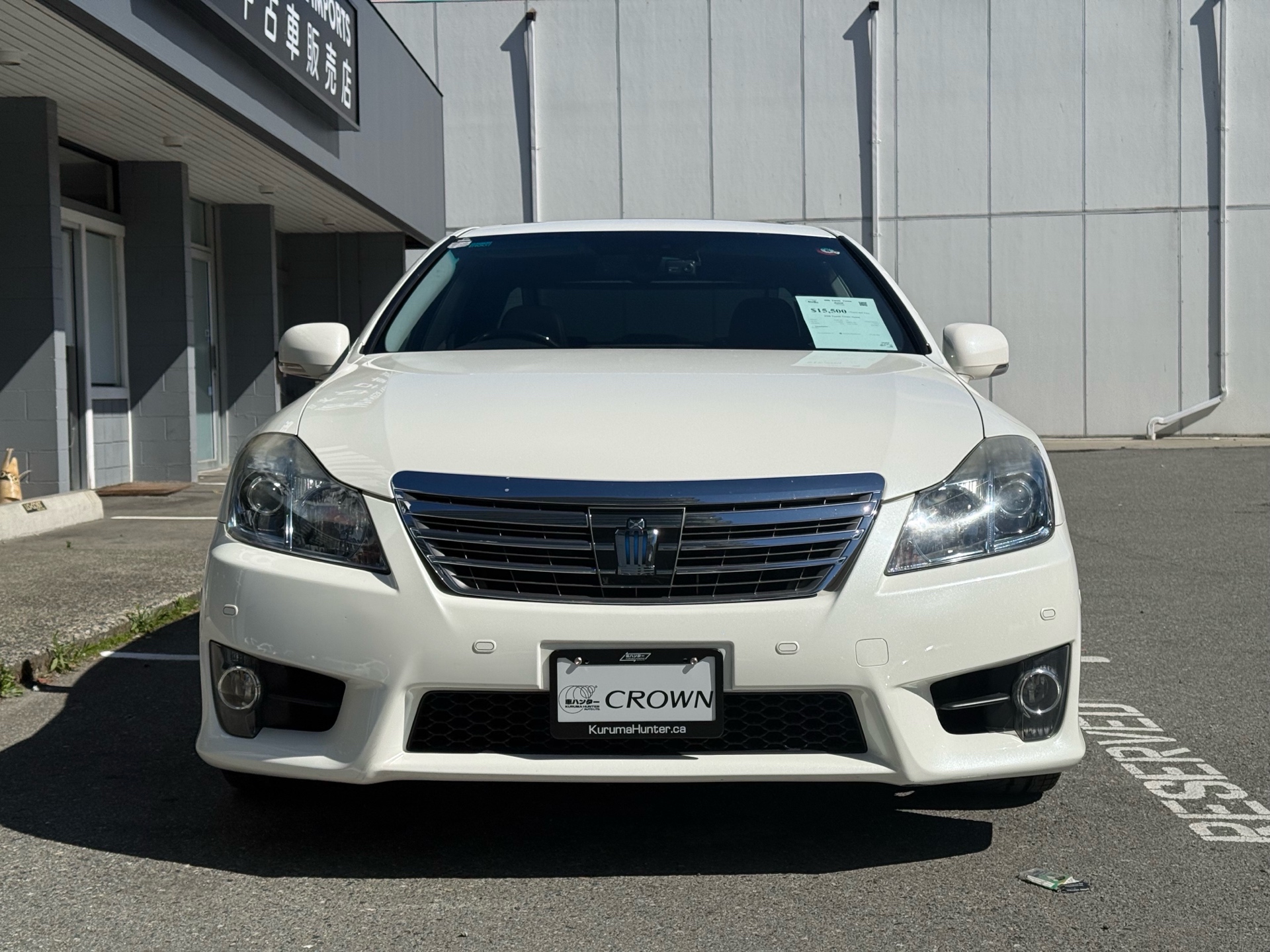 Vehicle photo 2