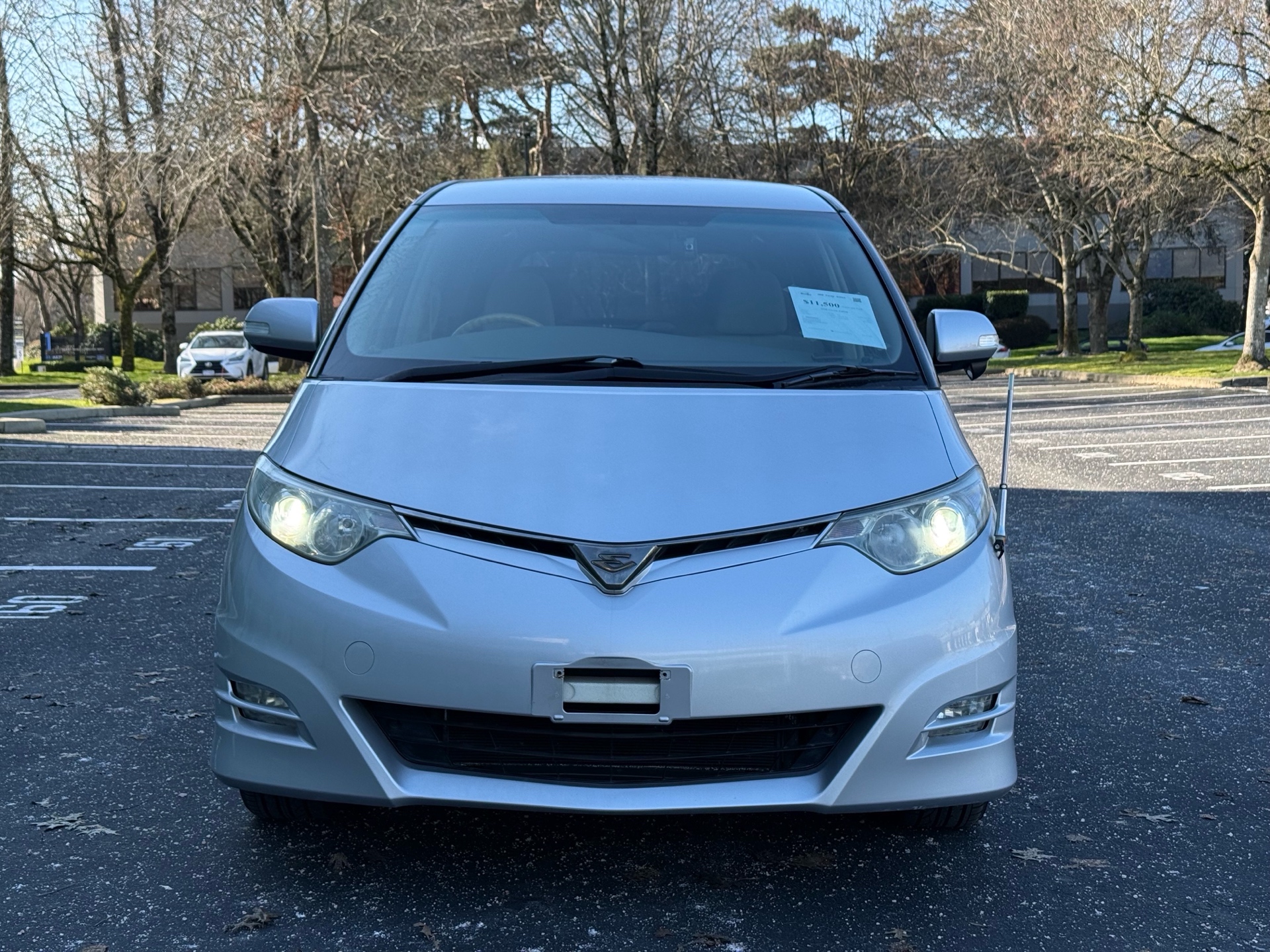 Vehicle photo 2