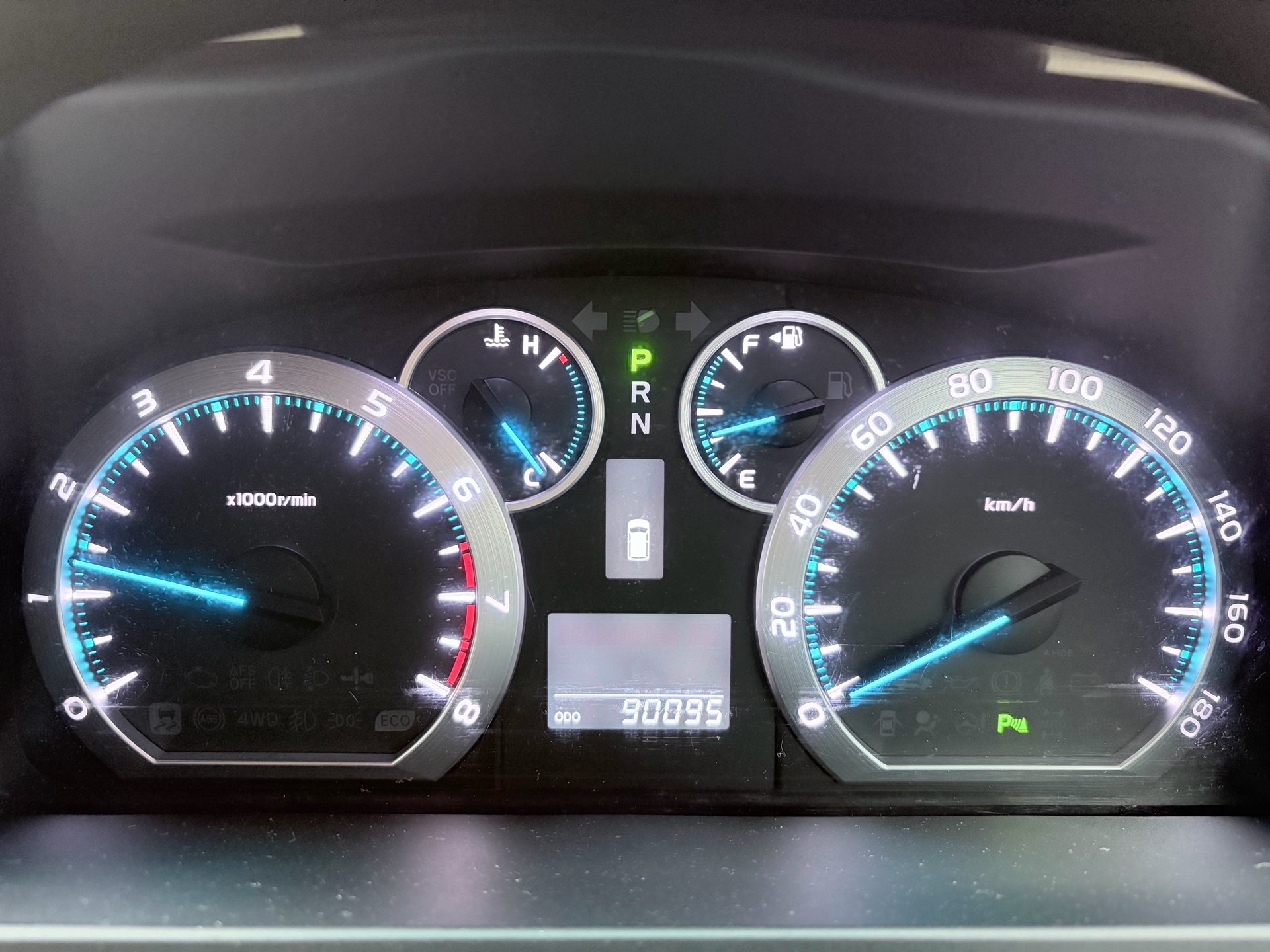 Vehicle photo 10