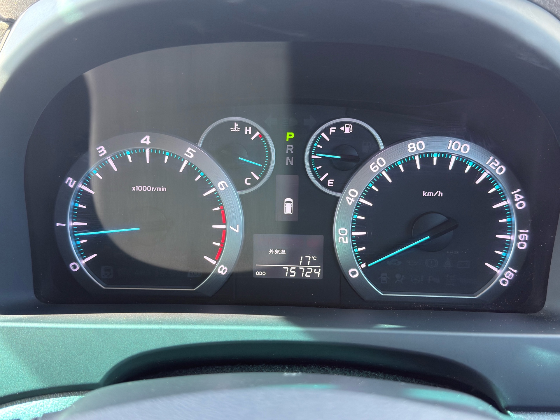Vehicle photo 7