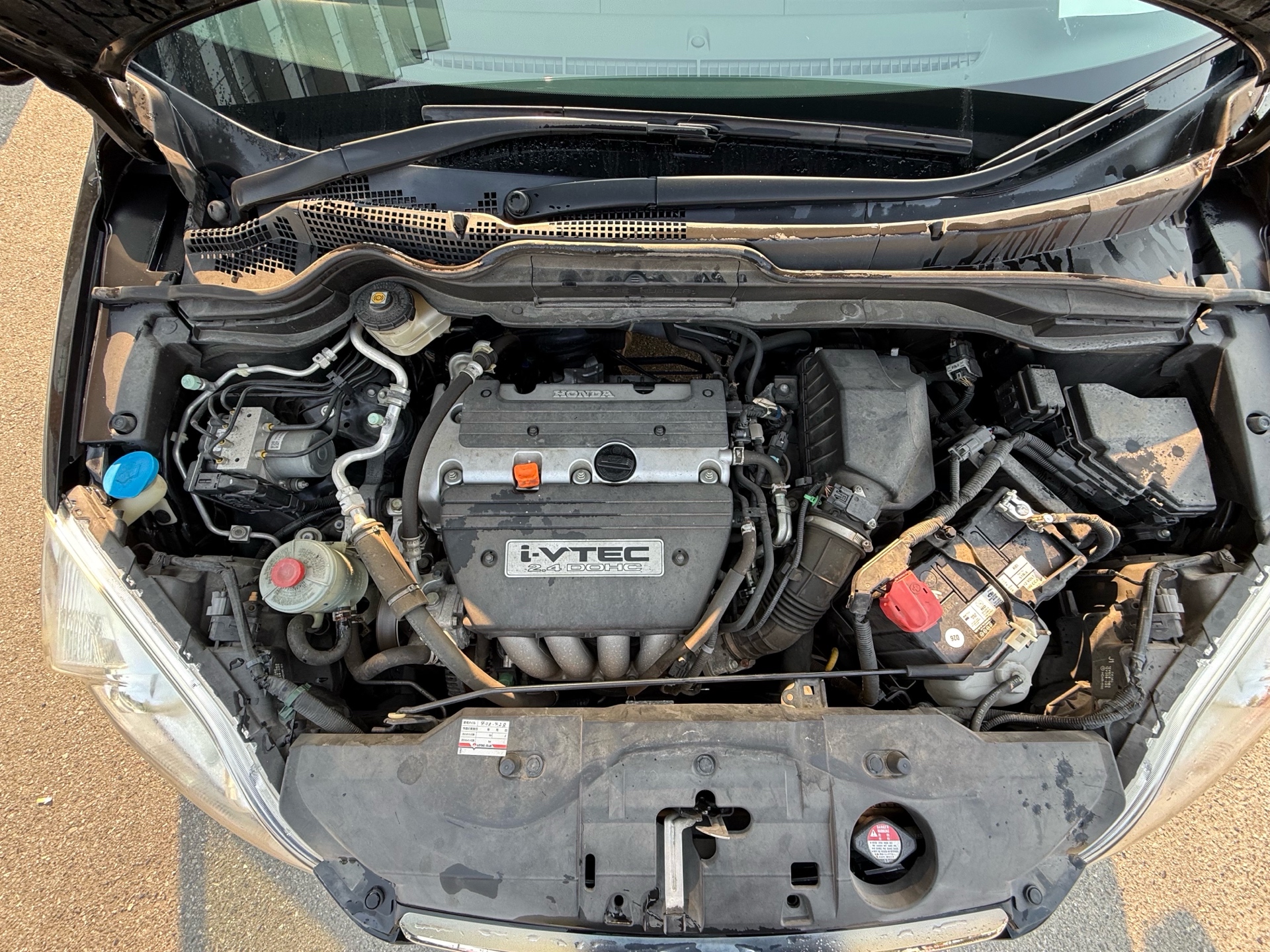 Vehicle photo 19