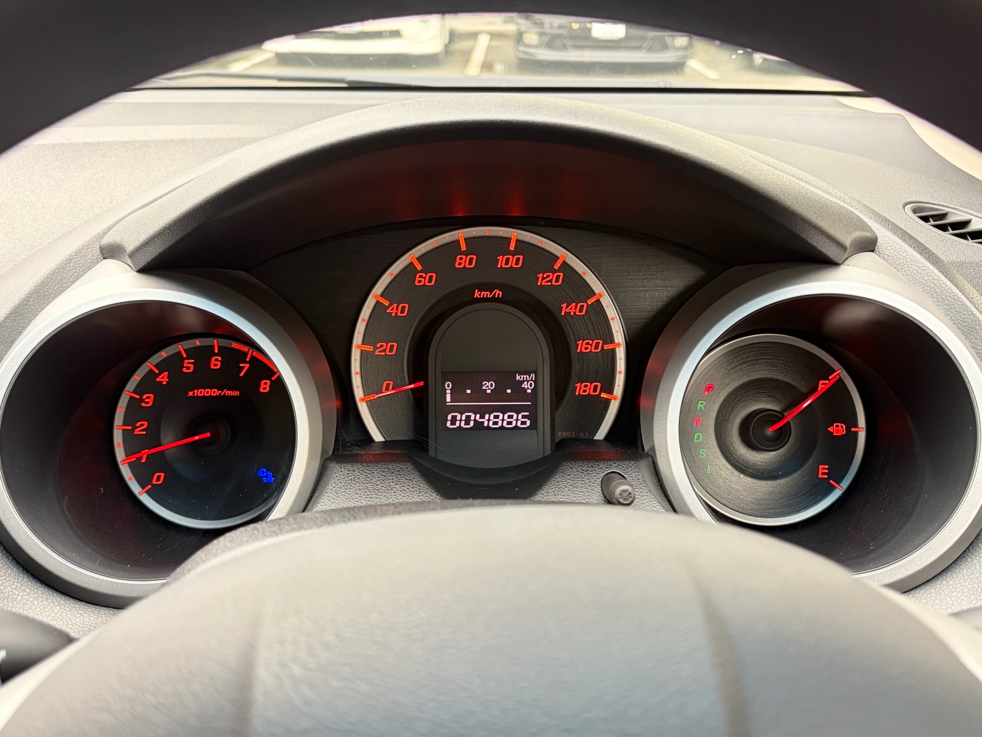 Vehicle photo 10