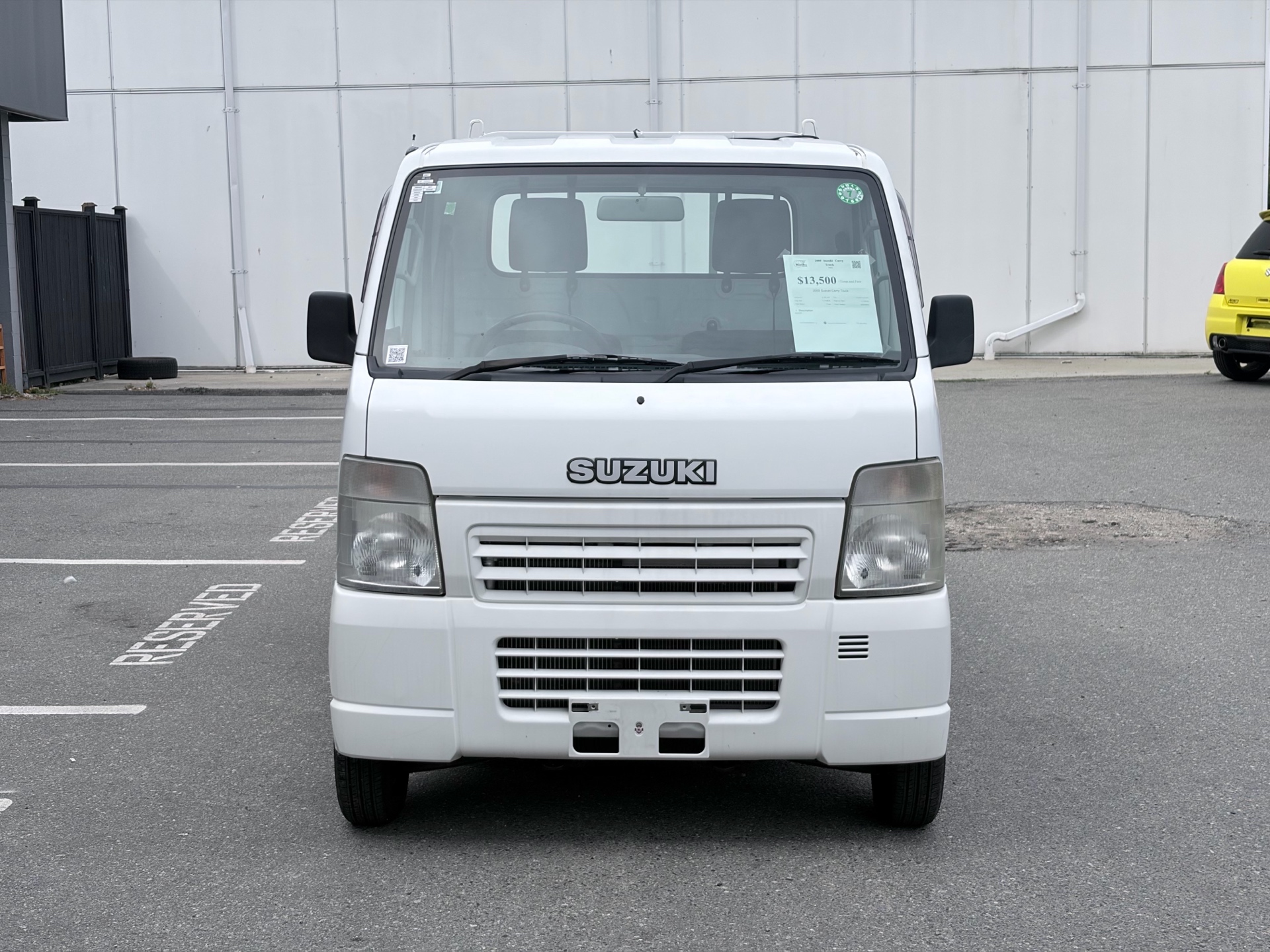 Vehicle photo 2