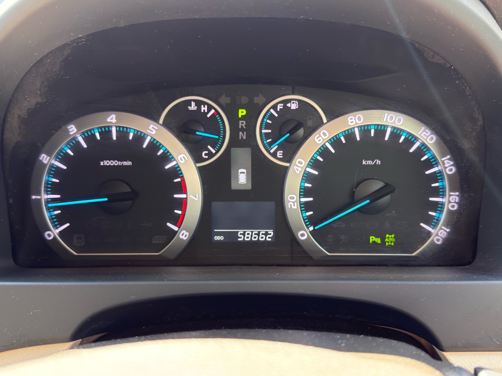 Vehicle photo 7
