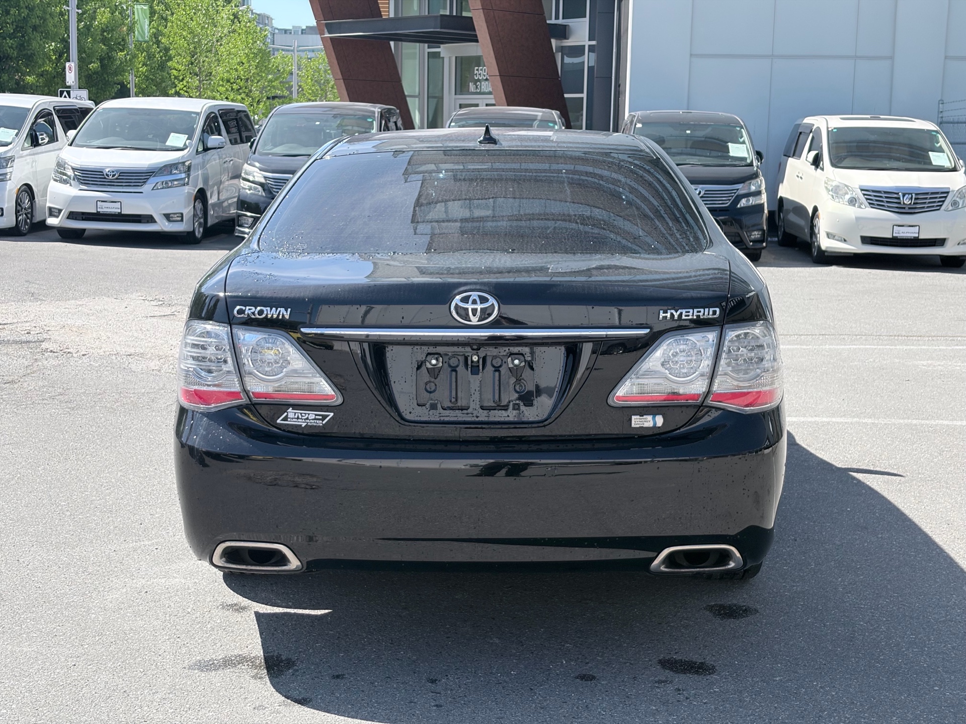 Vehicle photo 5