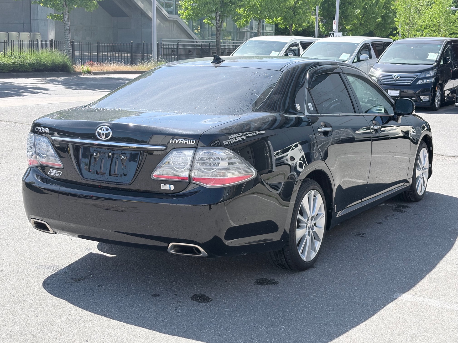 Vehicle photo 6