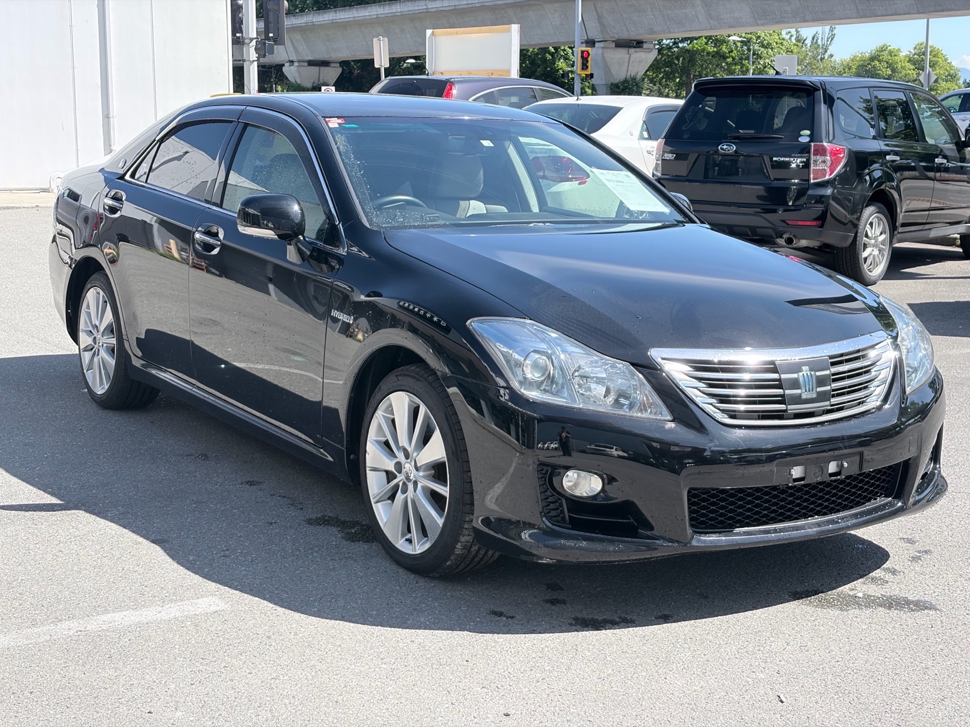 Vehicle photo 3