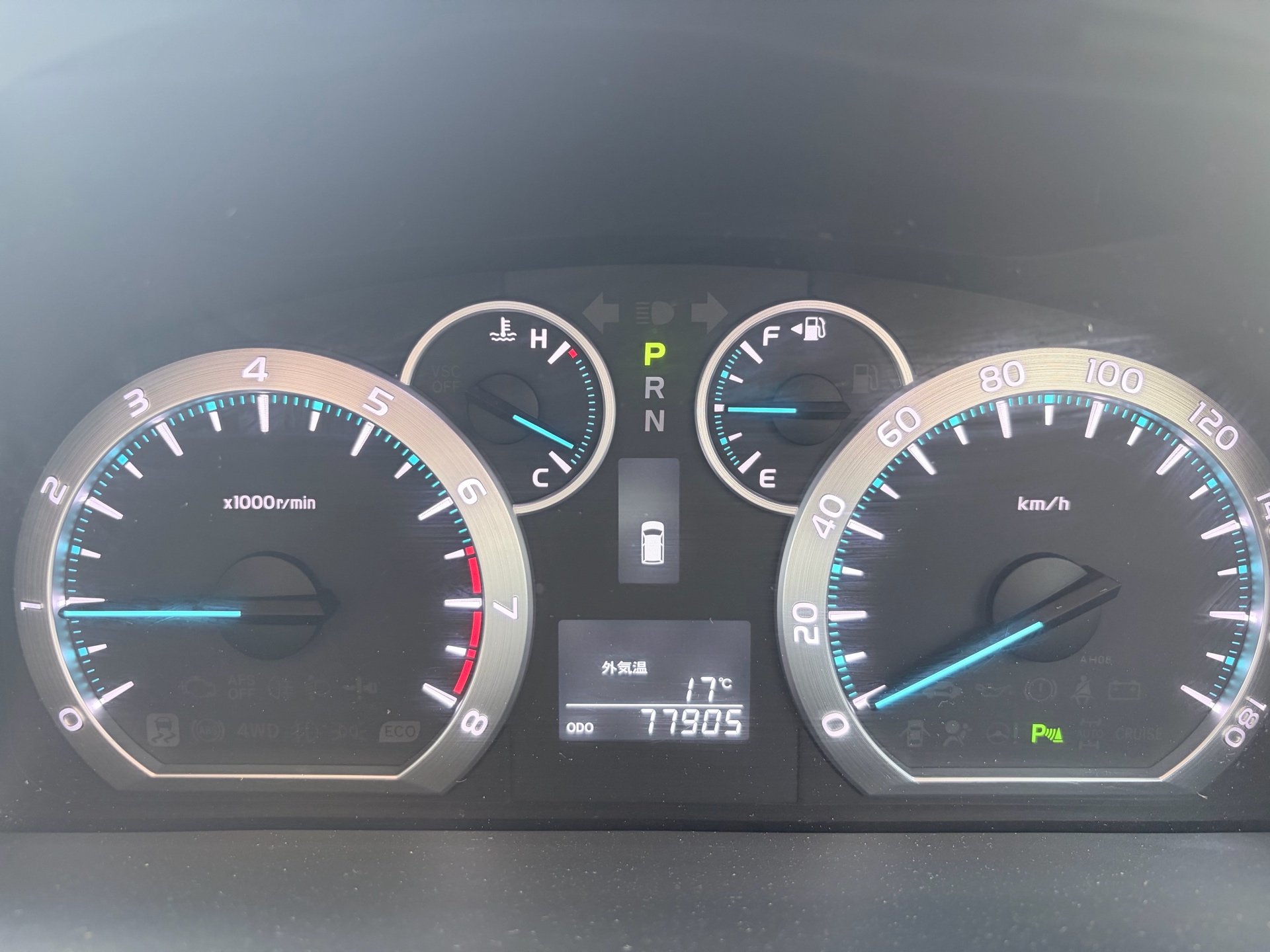 Vehicle photo 10