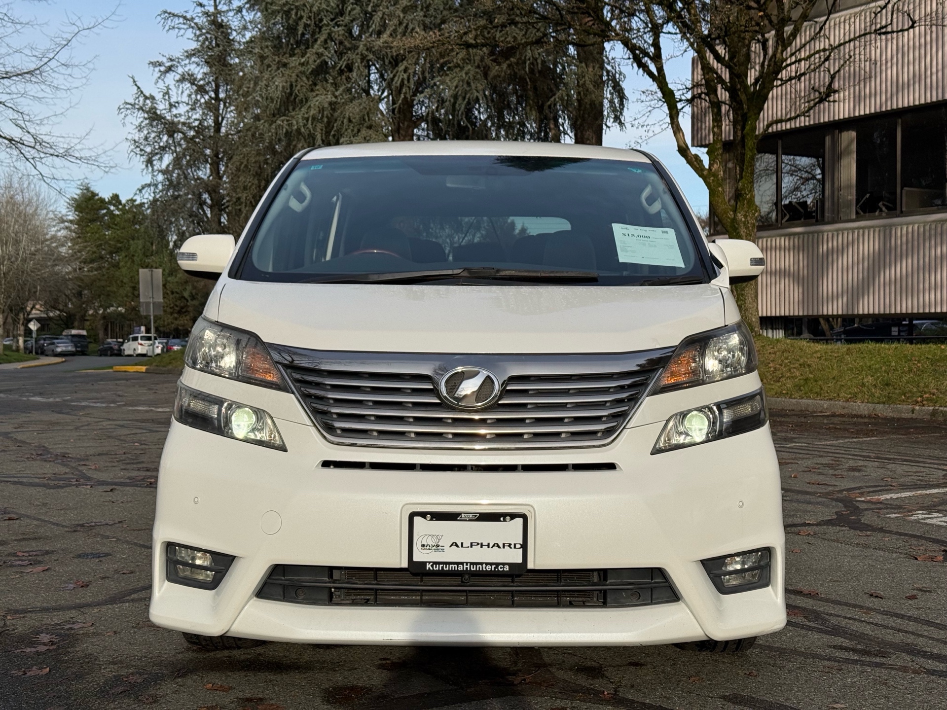Vehicle photo 2