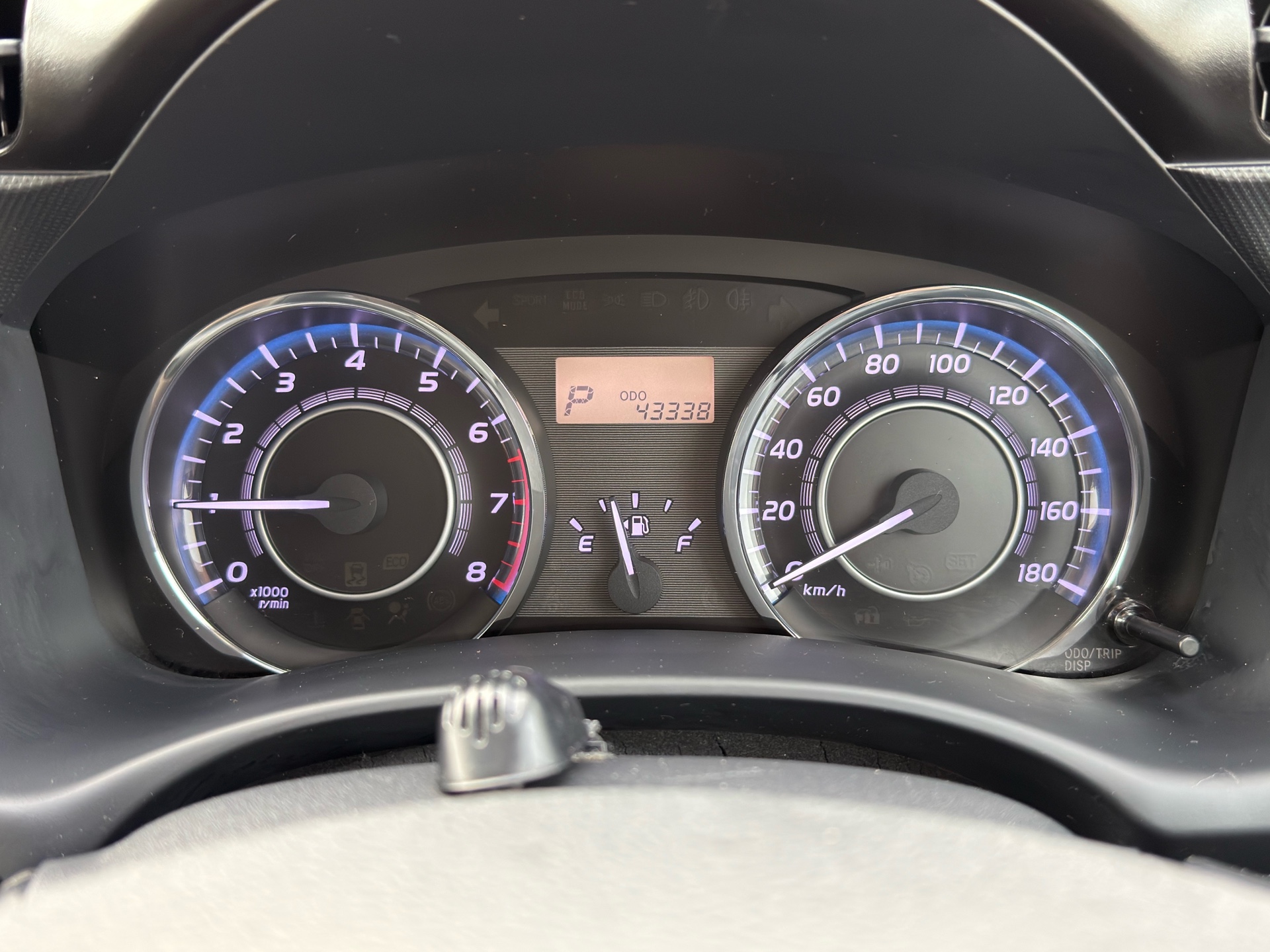 Vehicle photo 7