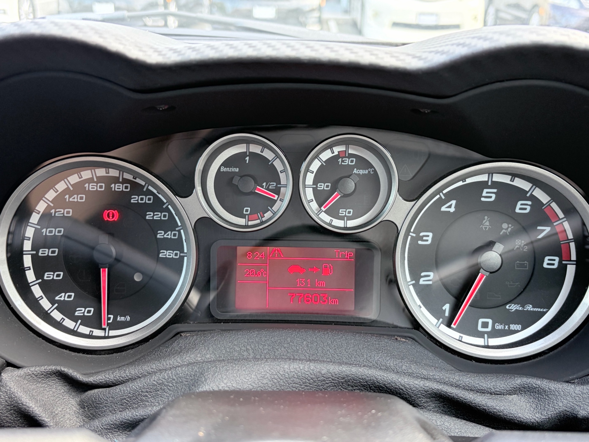 Vehicle photo 10