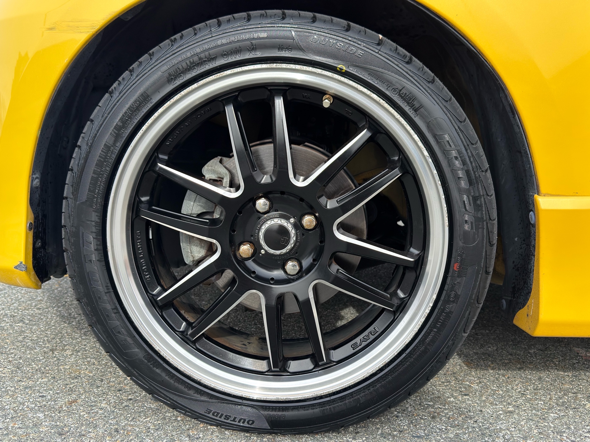 Vehicle photo 6