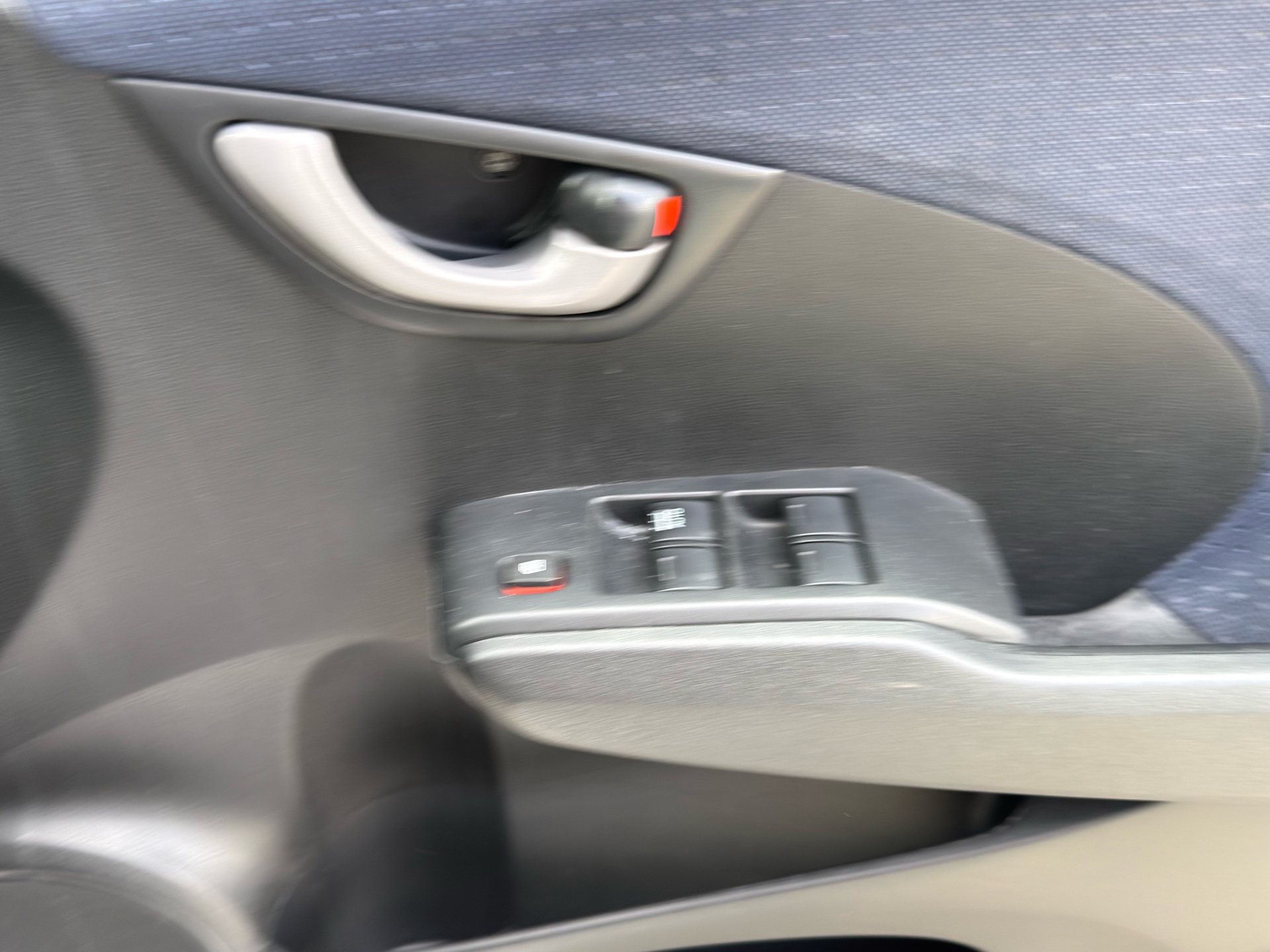 Vehicle photo 11