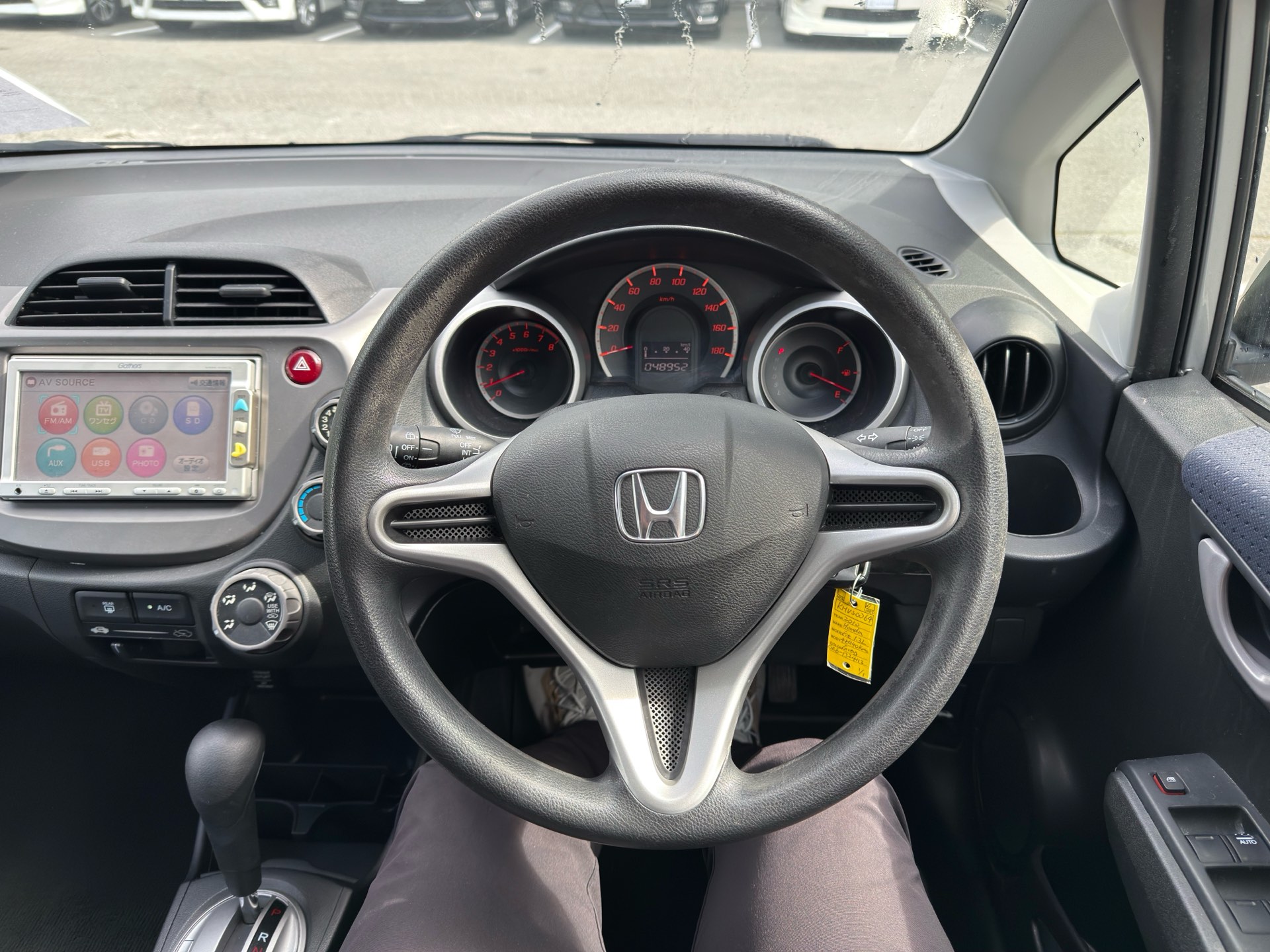 Vehicle photo 6