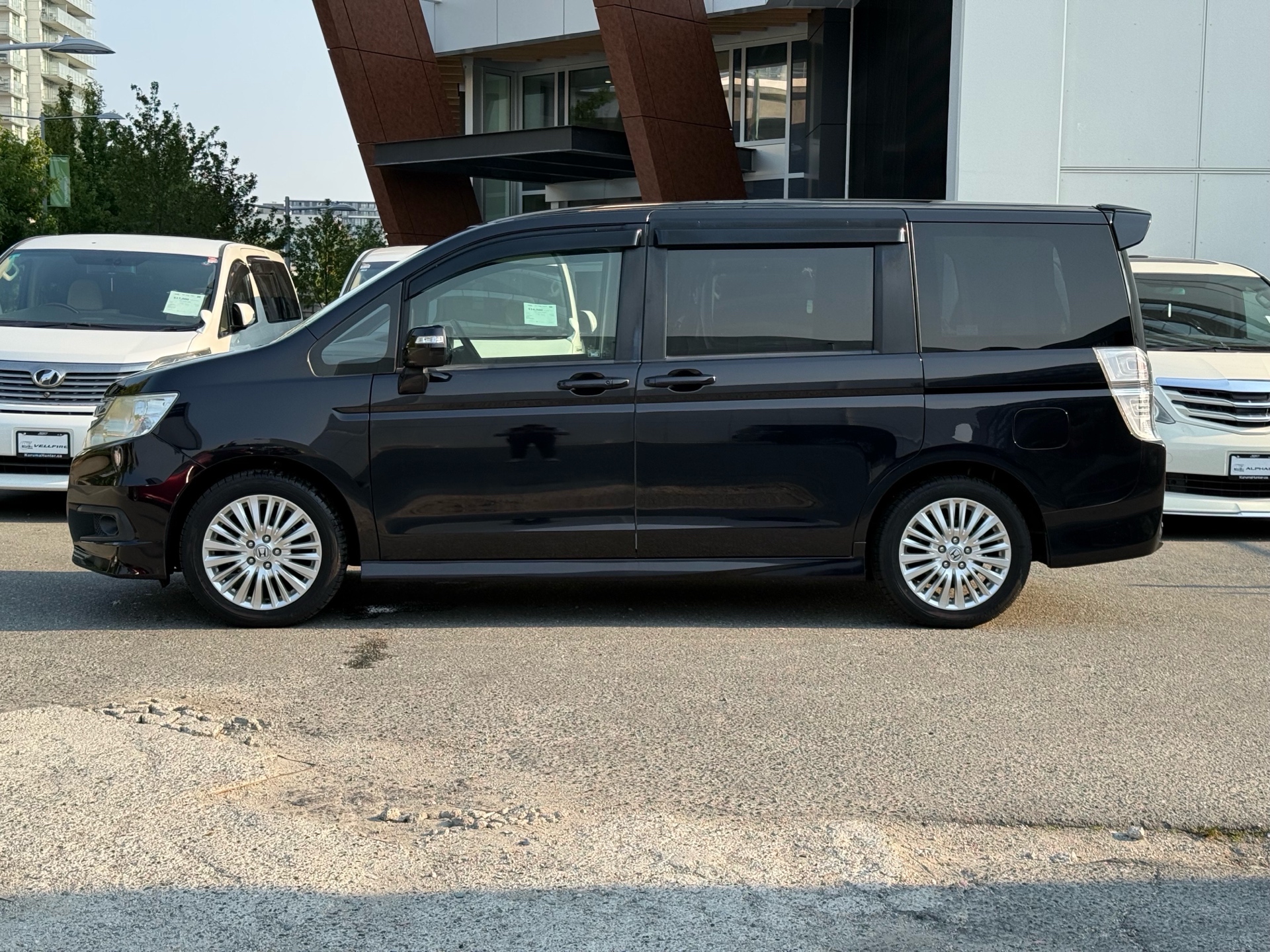 /kurumahunterautoltd/2010-Honda-Stepwgn-04440735367270632.jpg