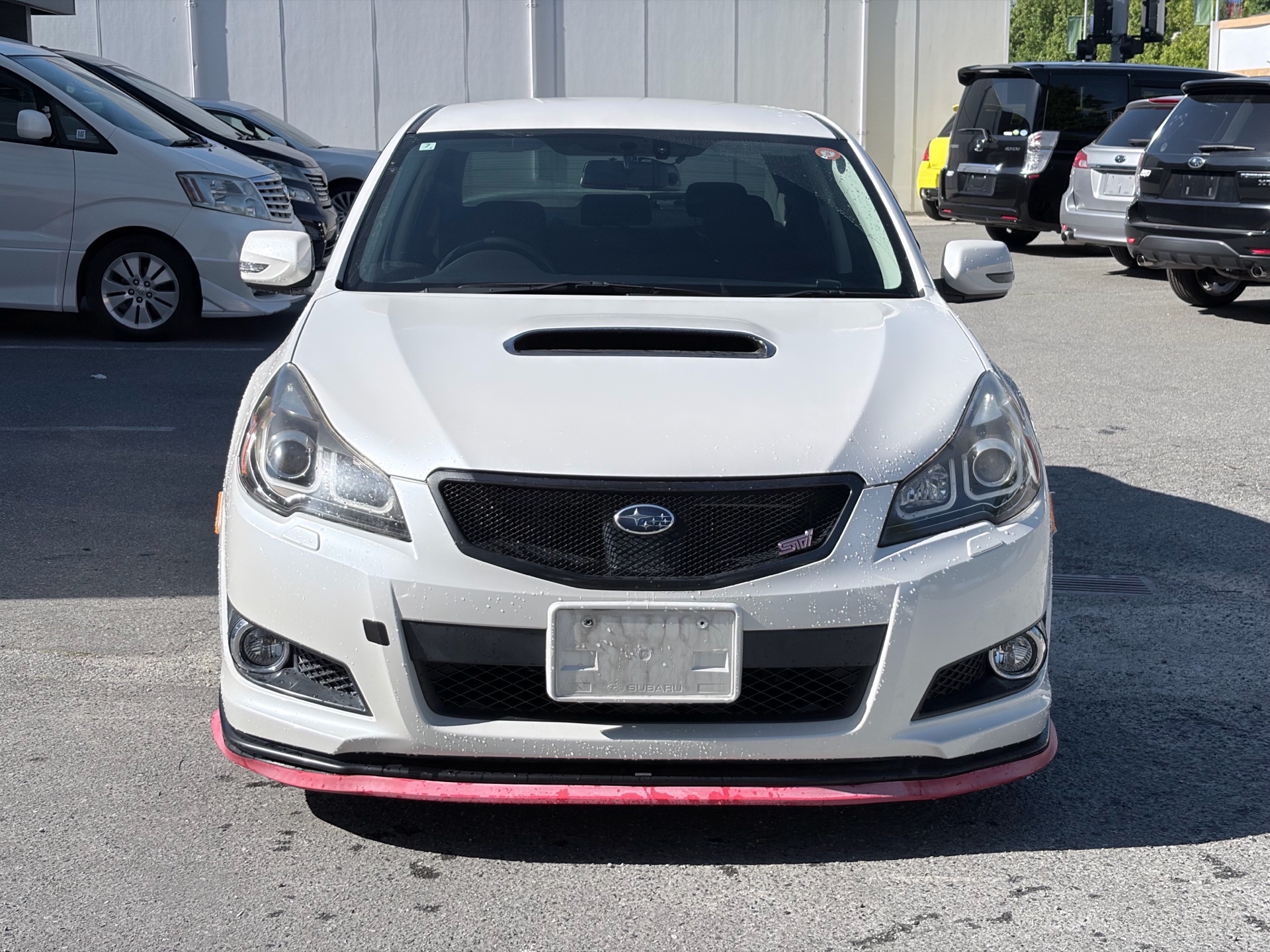 Vehicle photo 2