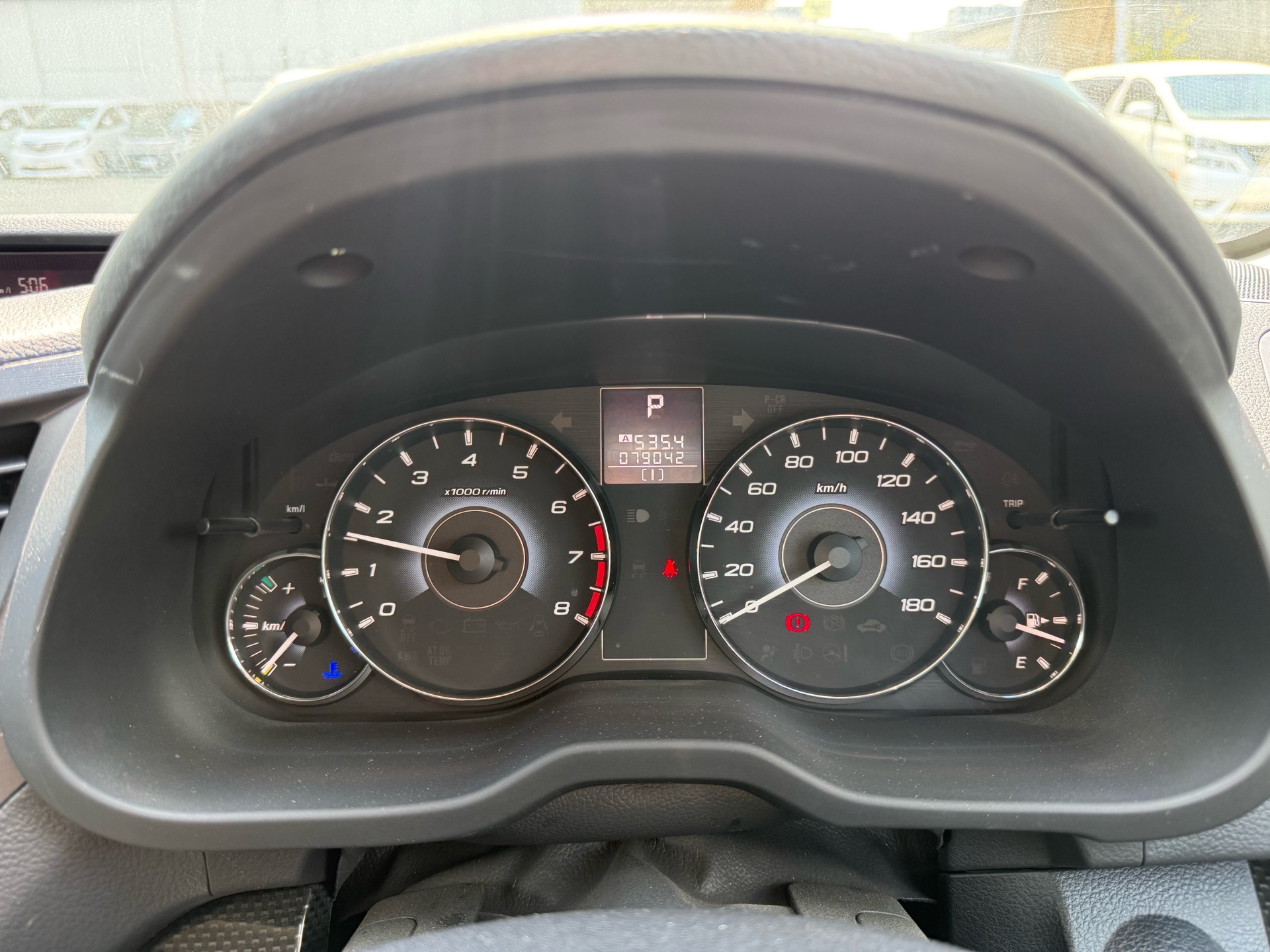 Vehicle photo 8