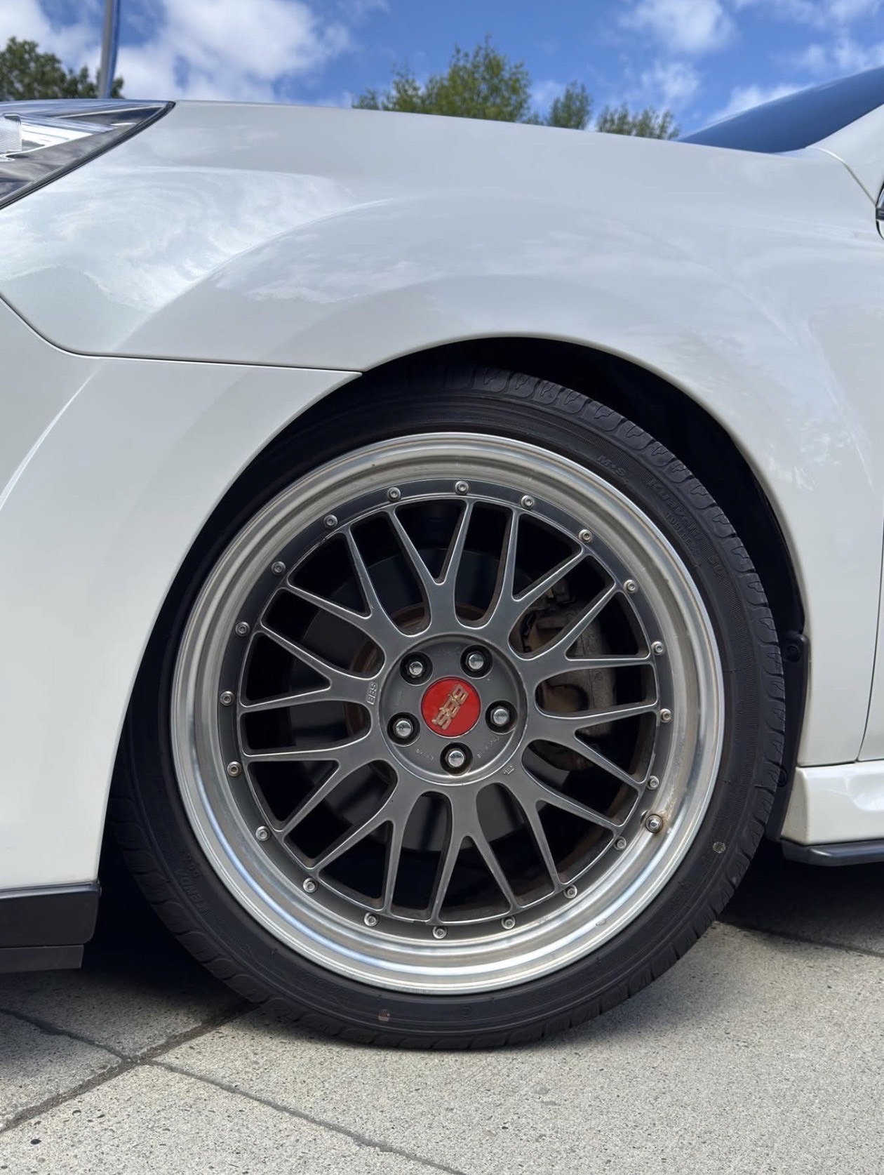 Vehicle photo 20