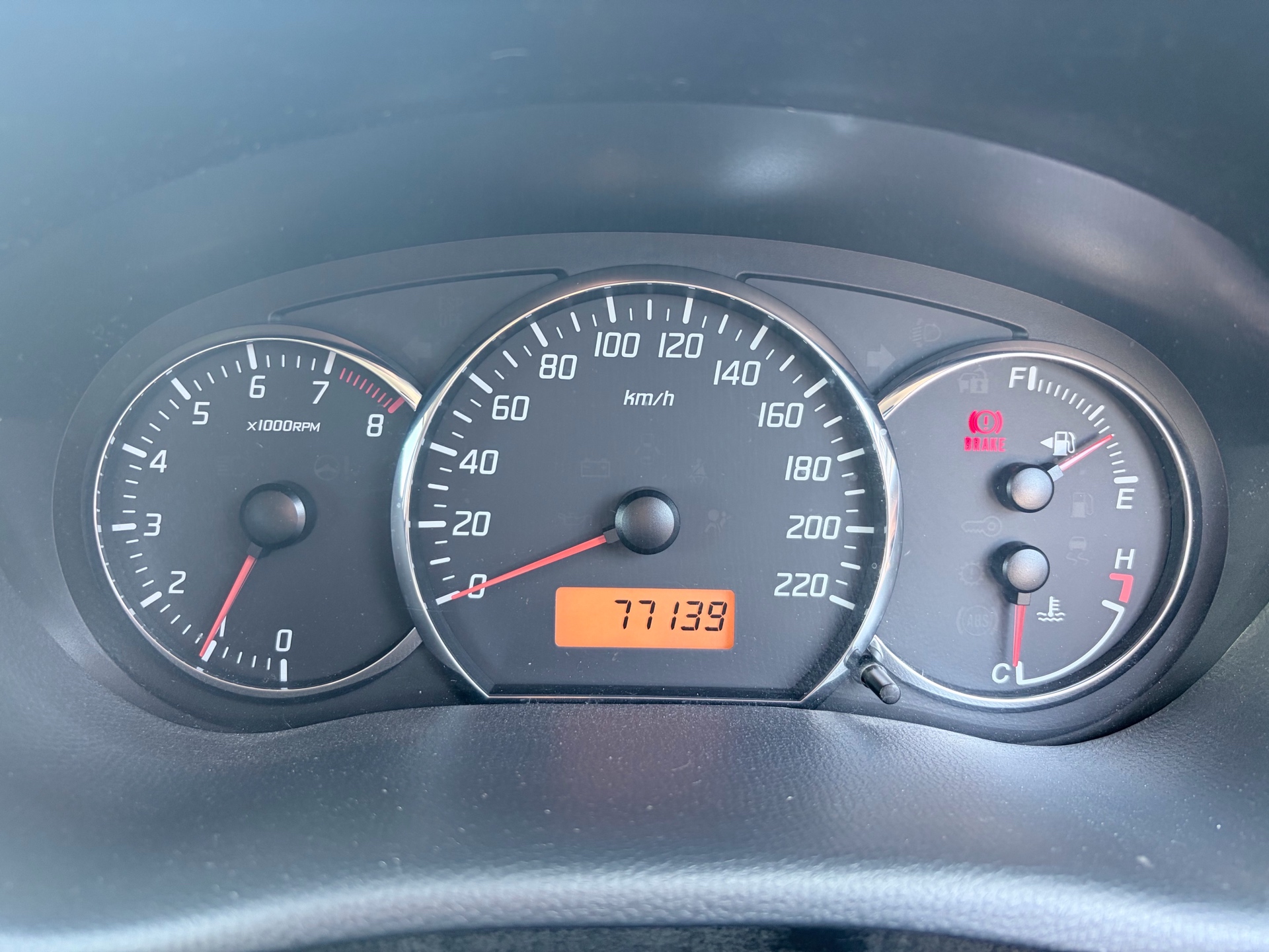 Vehicle photo 10