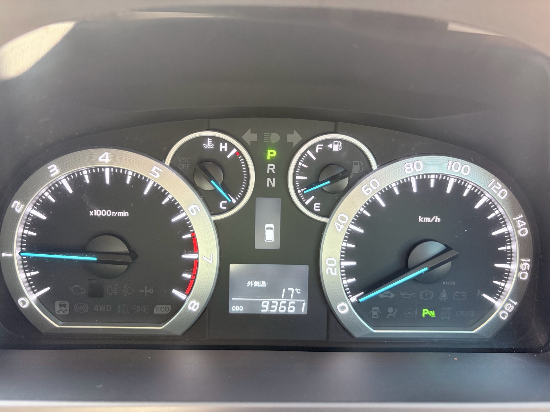 Vehicle photo 10