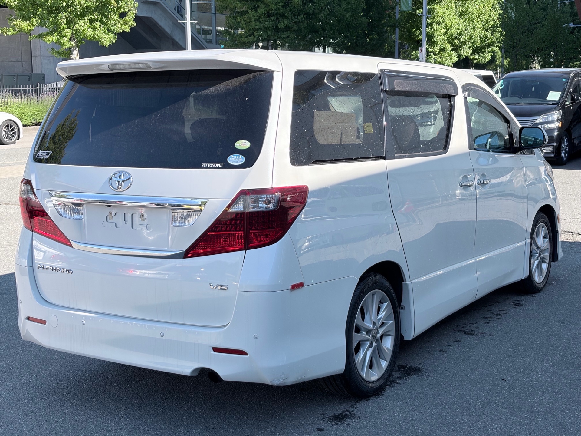 Vehicle photo 7