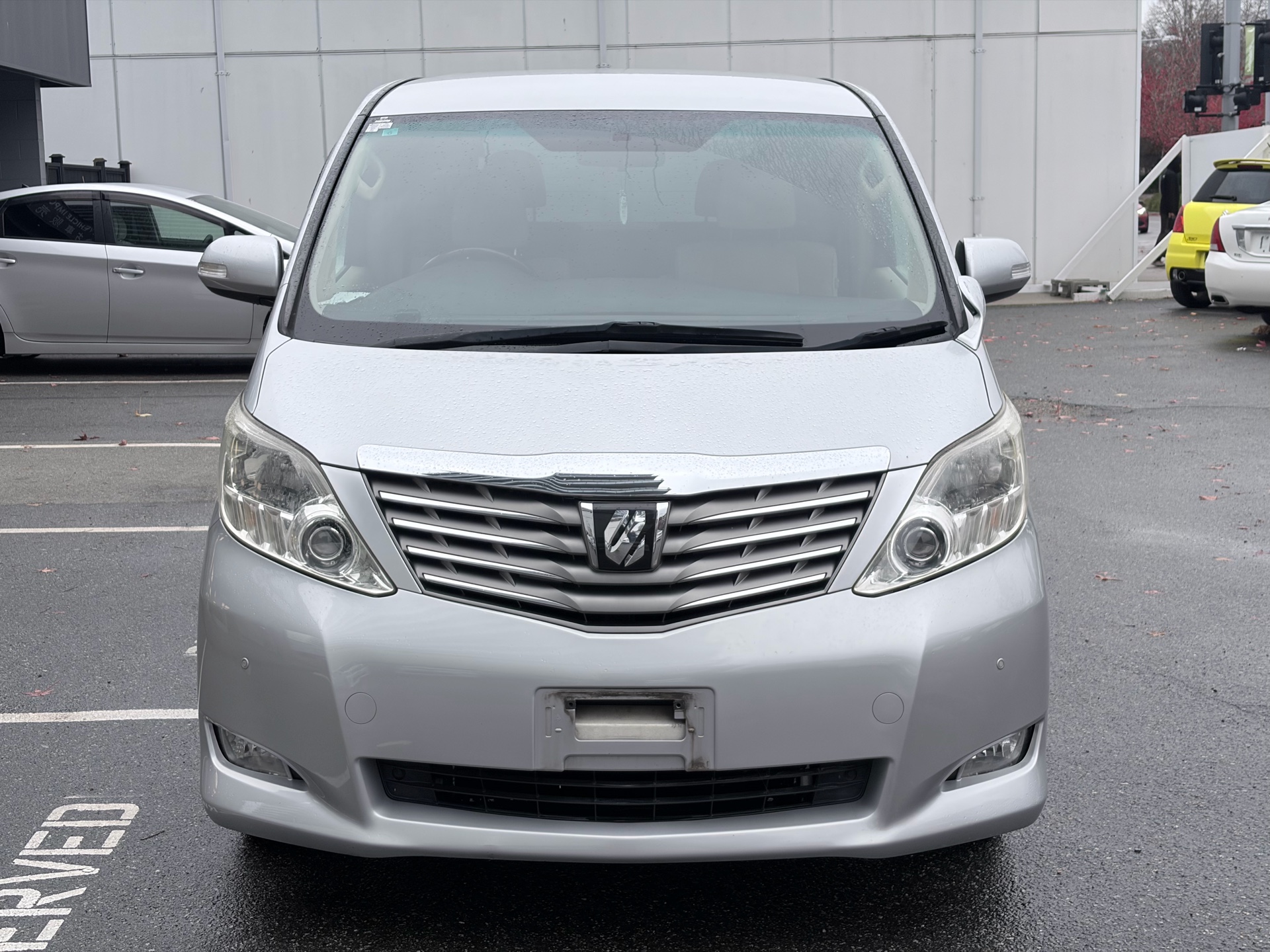Vehicle photo 2