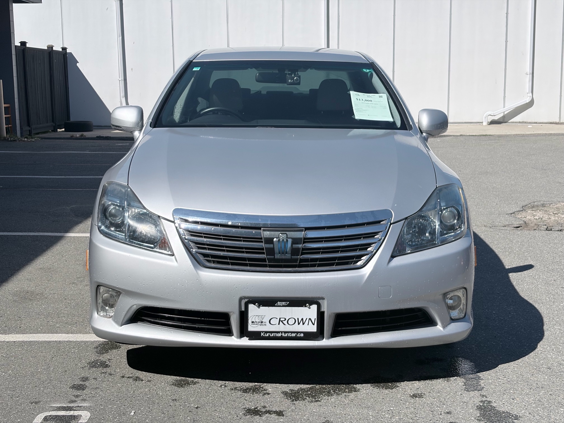 Vehicle photo 2