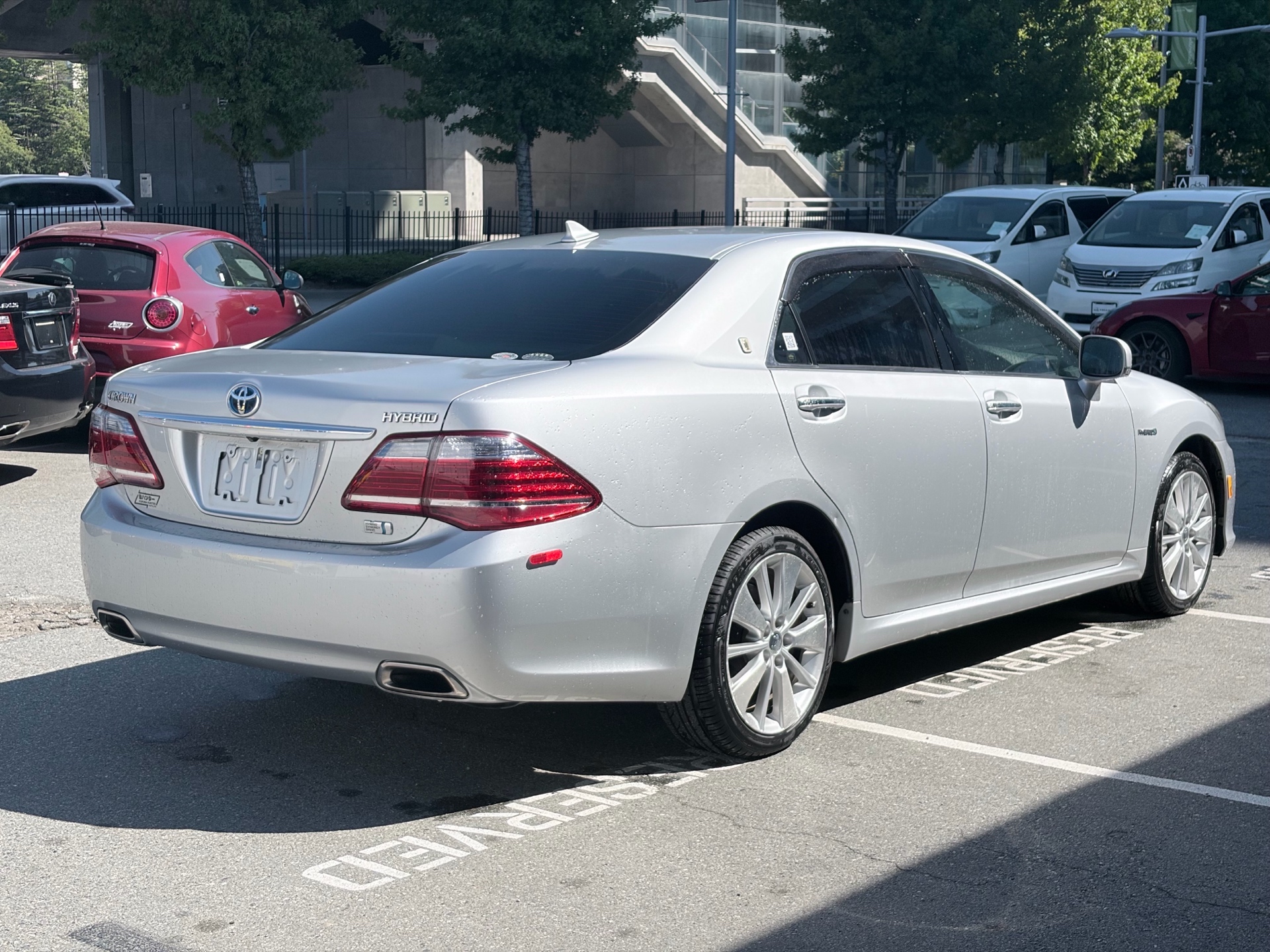Vehicle photo 7