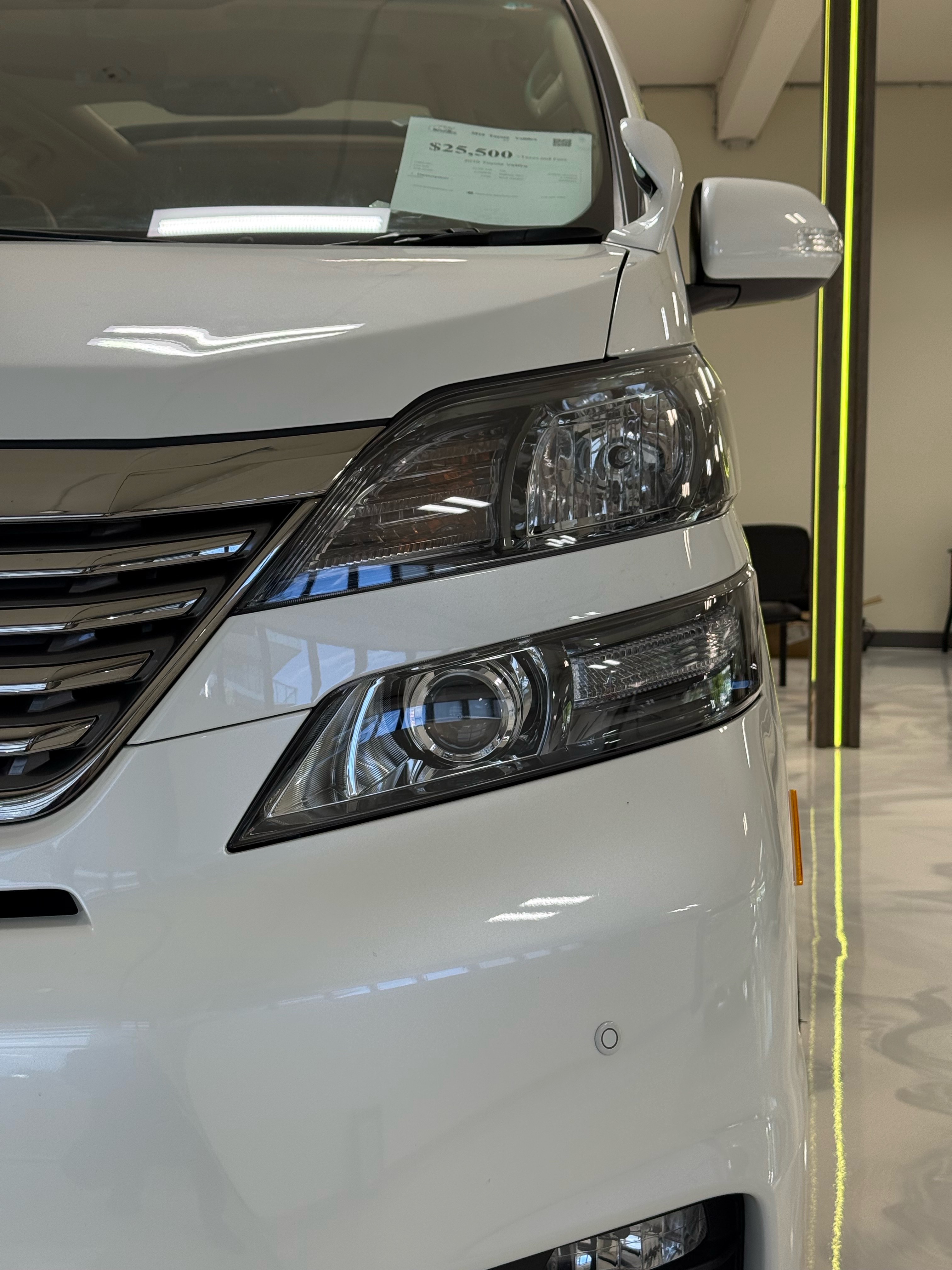 Vehicle photo 48