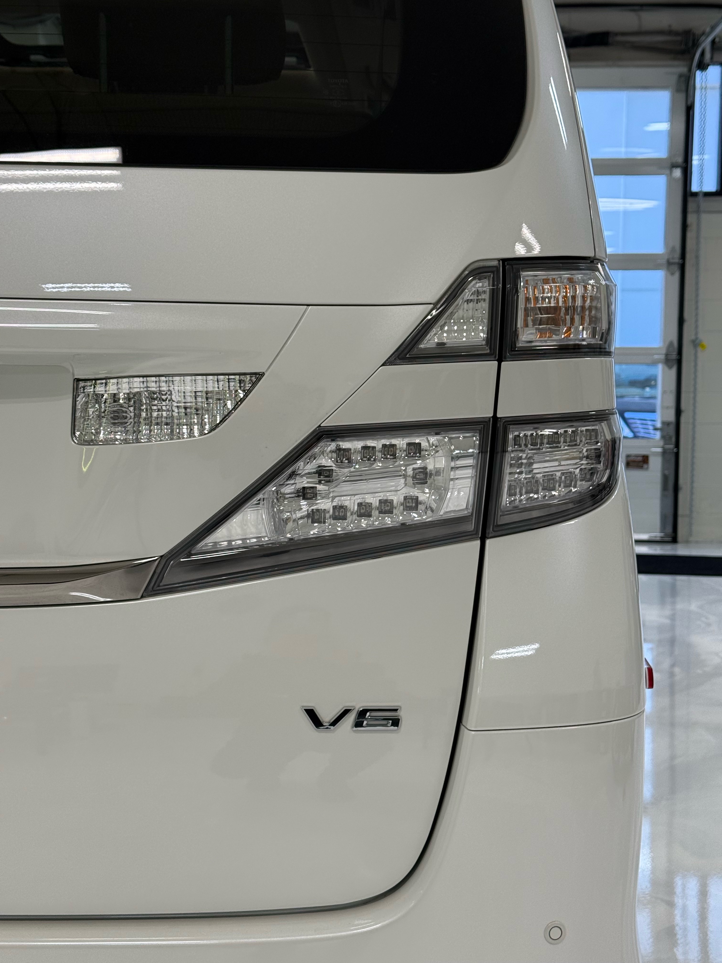 Vehicle photo 50